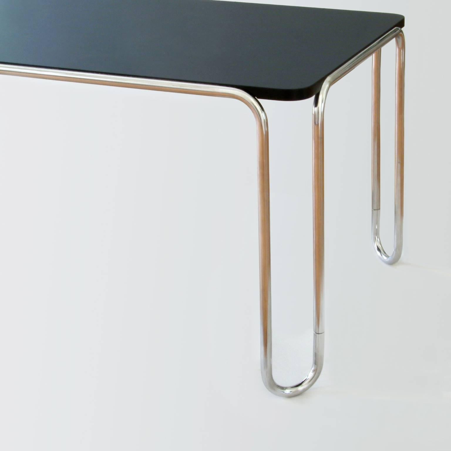 Allemand Table moderniste ultra-mince, acier chromé, bois plaqué, personnalisable en vente