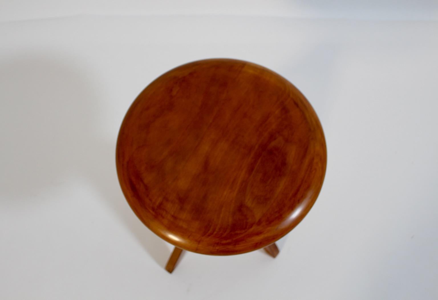 Modernist Vintage Beech Swiveling Stool 1970s Austria For Sale 3