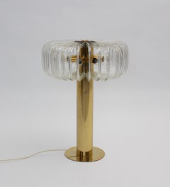 Lámpara de mesa modernista vintage de latón y cristal Cari Zalloni para Bakalowits Años 60