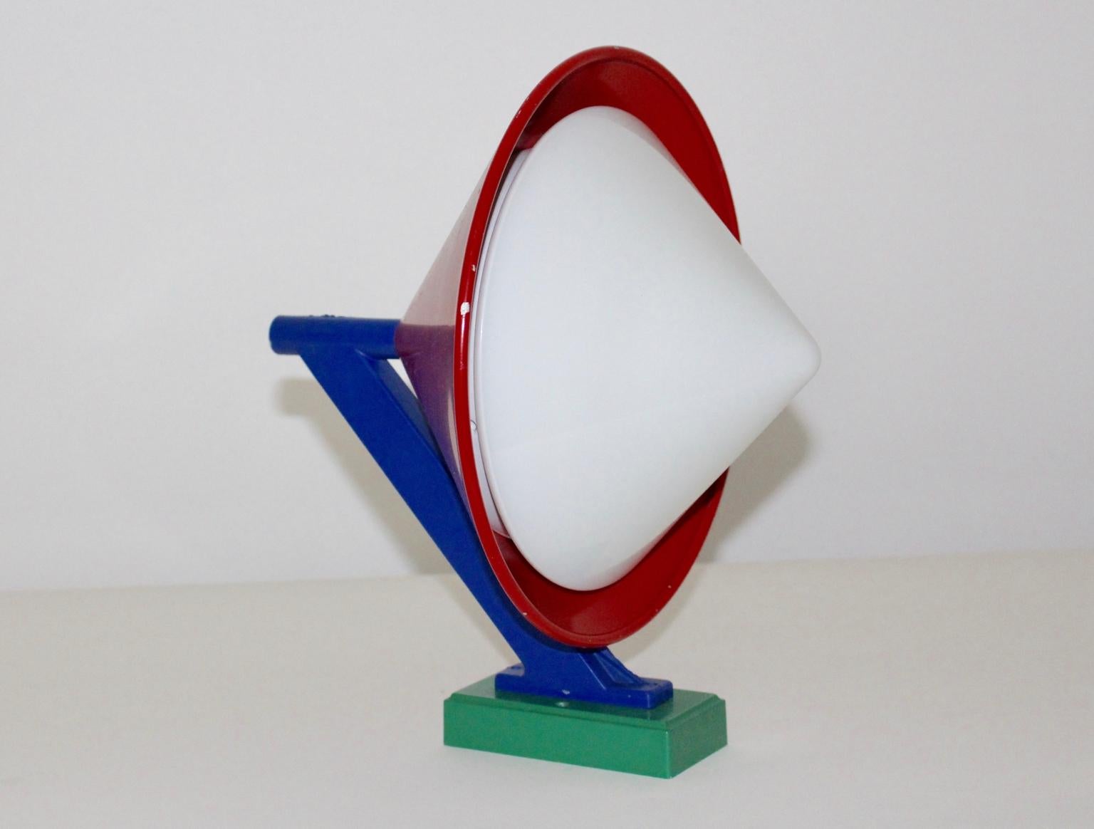 Modernist Vintage Multicolored Metal Sconce by Svea Winckler, 1960s In Good Condition For Sale In Vienna, AT
