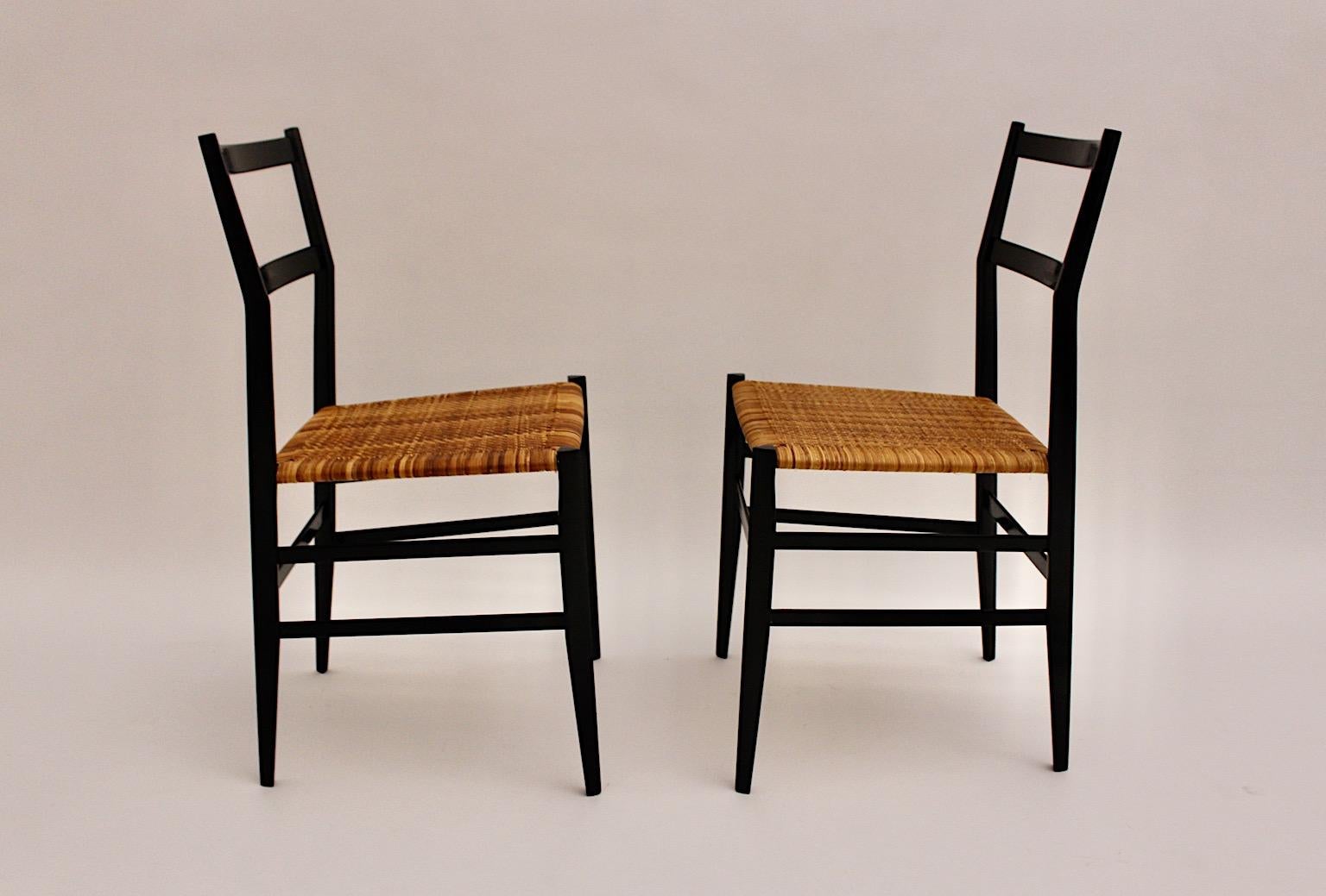 Modernist Vintage Pair Duo Superleggera Chair by Gio Ponti Cassina 1957 Italy For Sale 5