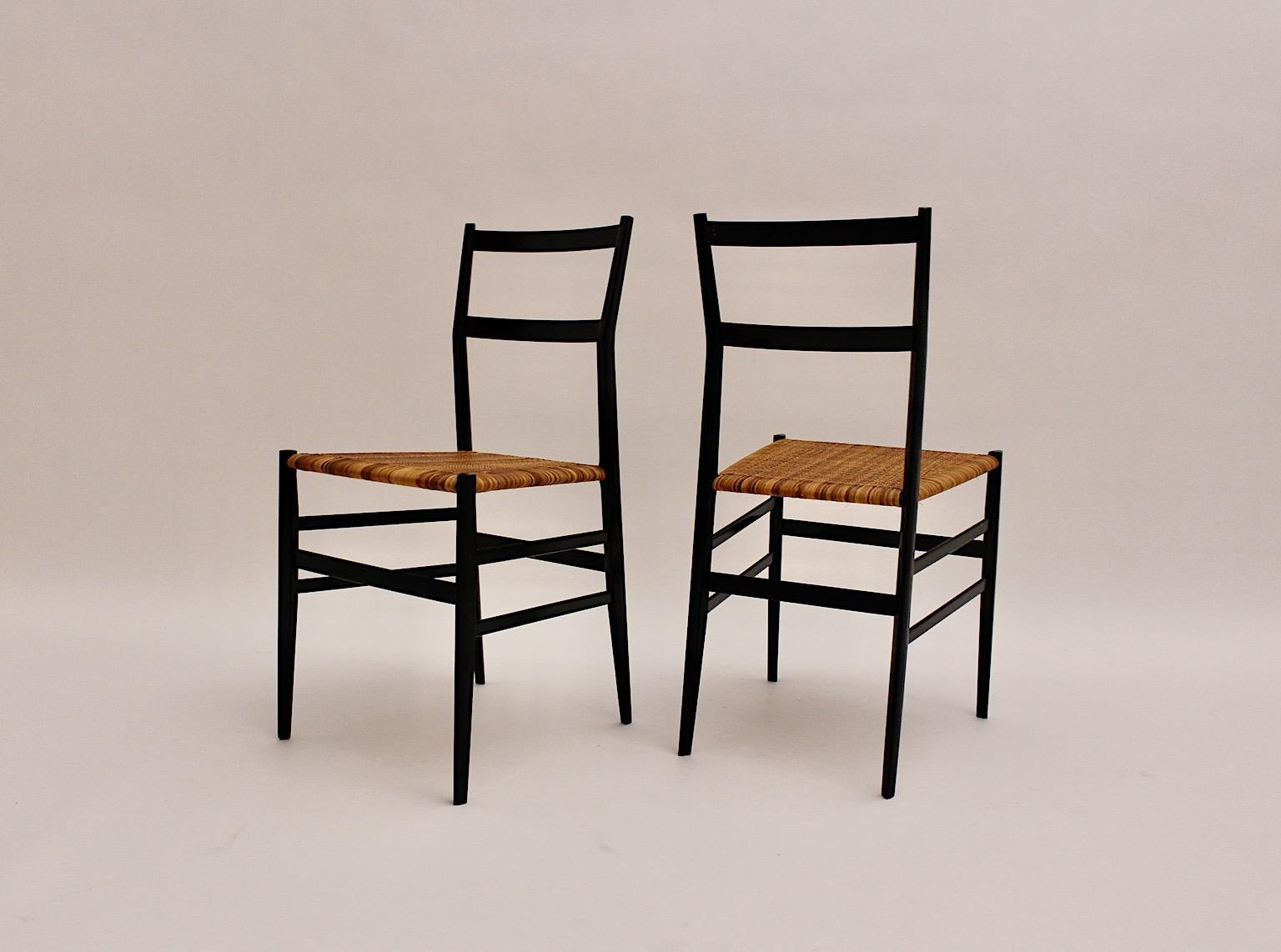 Mid-Century Modern Modernist Vintage Pair Duo Superleggera Chair by Gio Ponti Cassina 1957 Italy For Sale