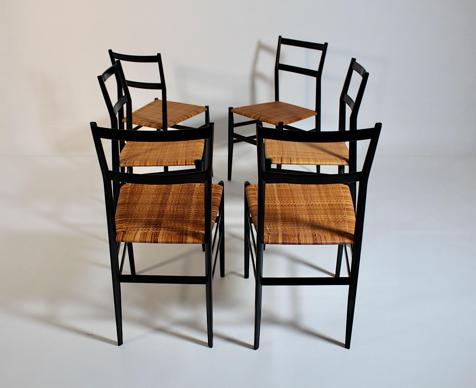 Modernista Vintage Seis sillas Superleggera de Gio Ponti para Cassina 1957 Italia en venta 1
