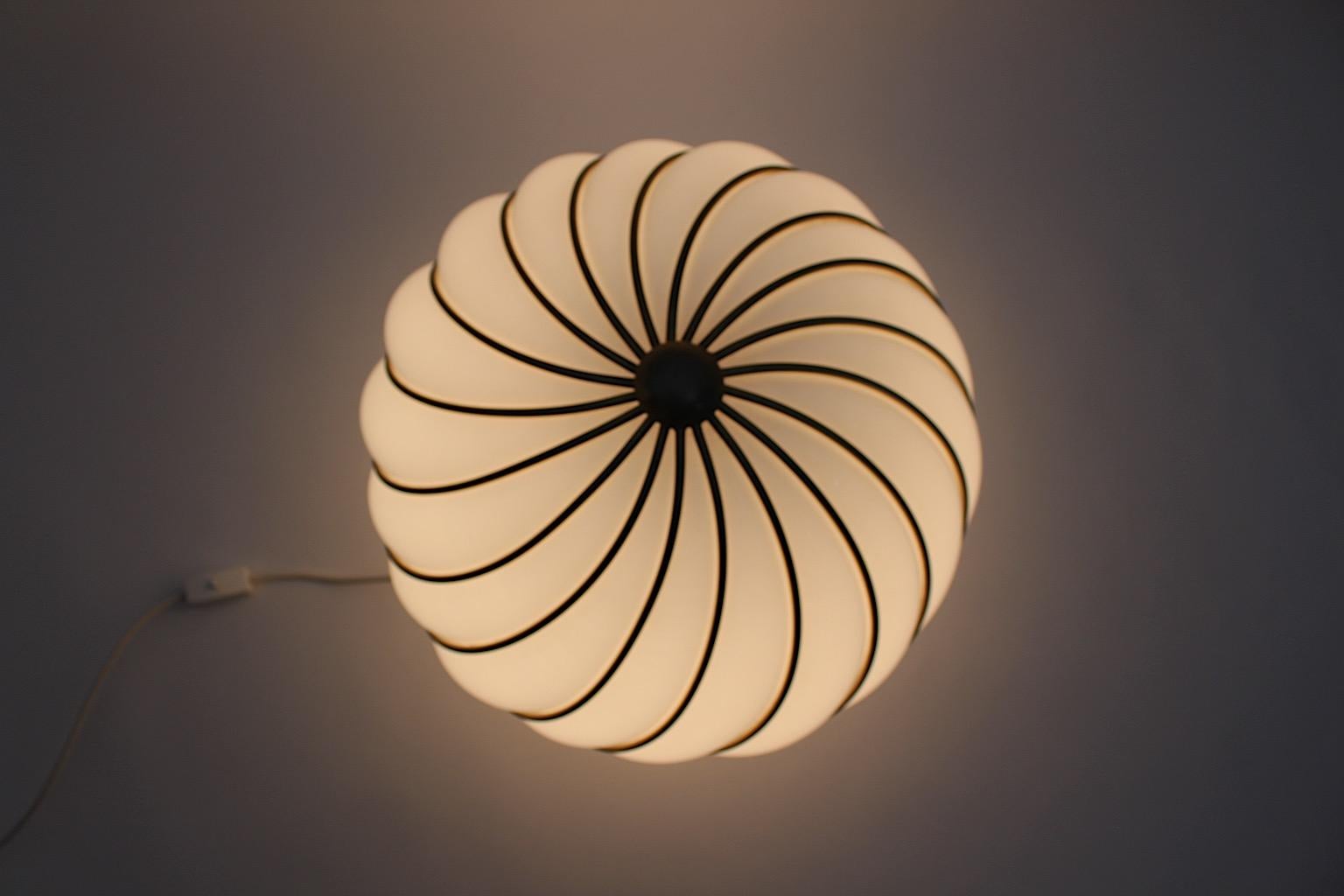 Modernist Vintage White Glass Brass Floor Lamp Table Lamp VeArt Italy 1960s For Sale 5
