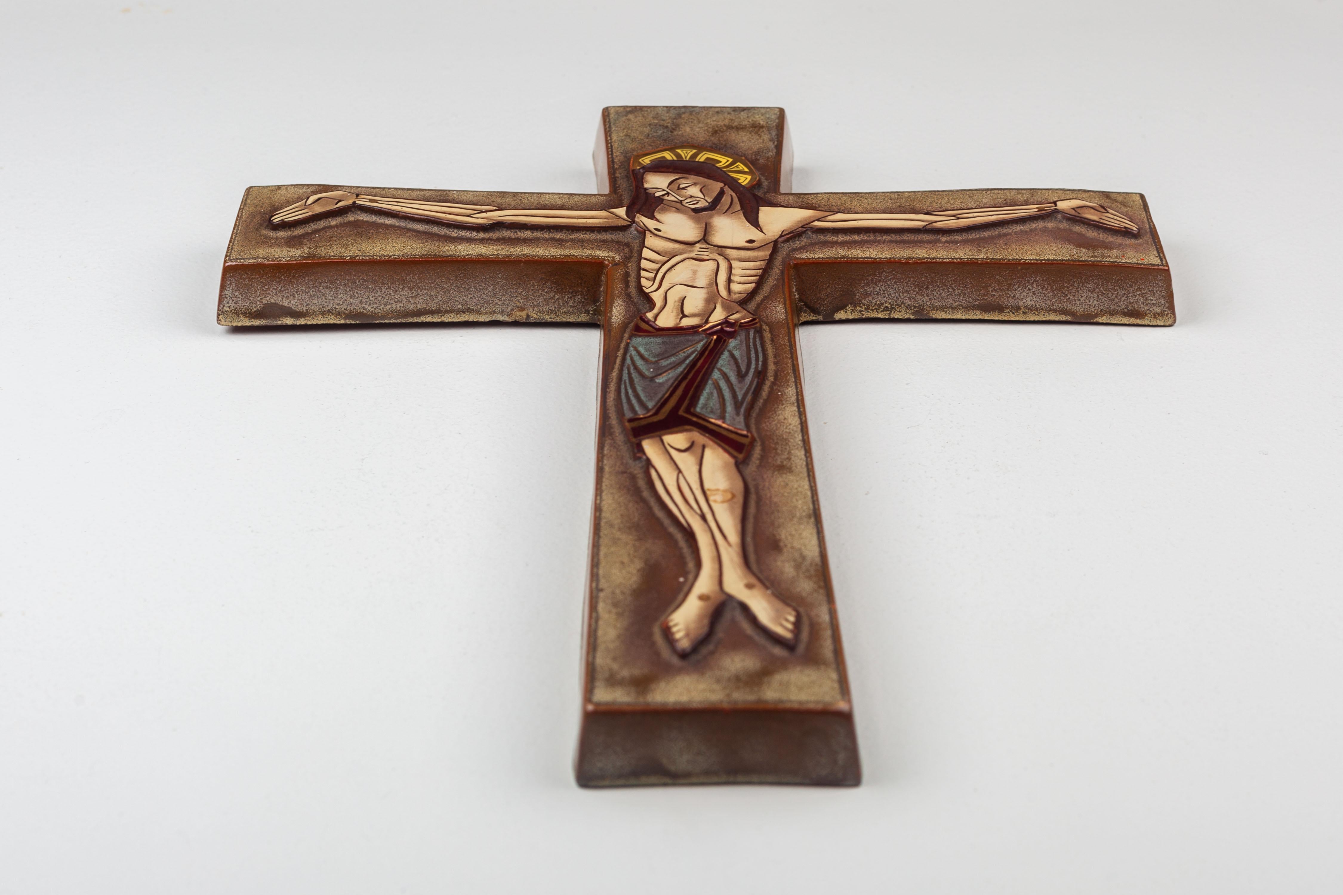 Modernist Wall Cross, Jesus, Gold accents, European Ceramic For Sale 1