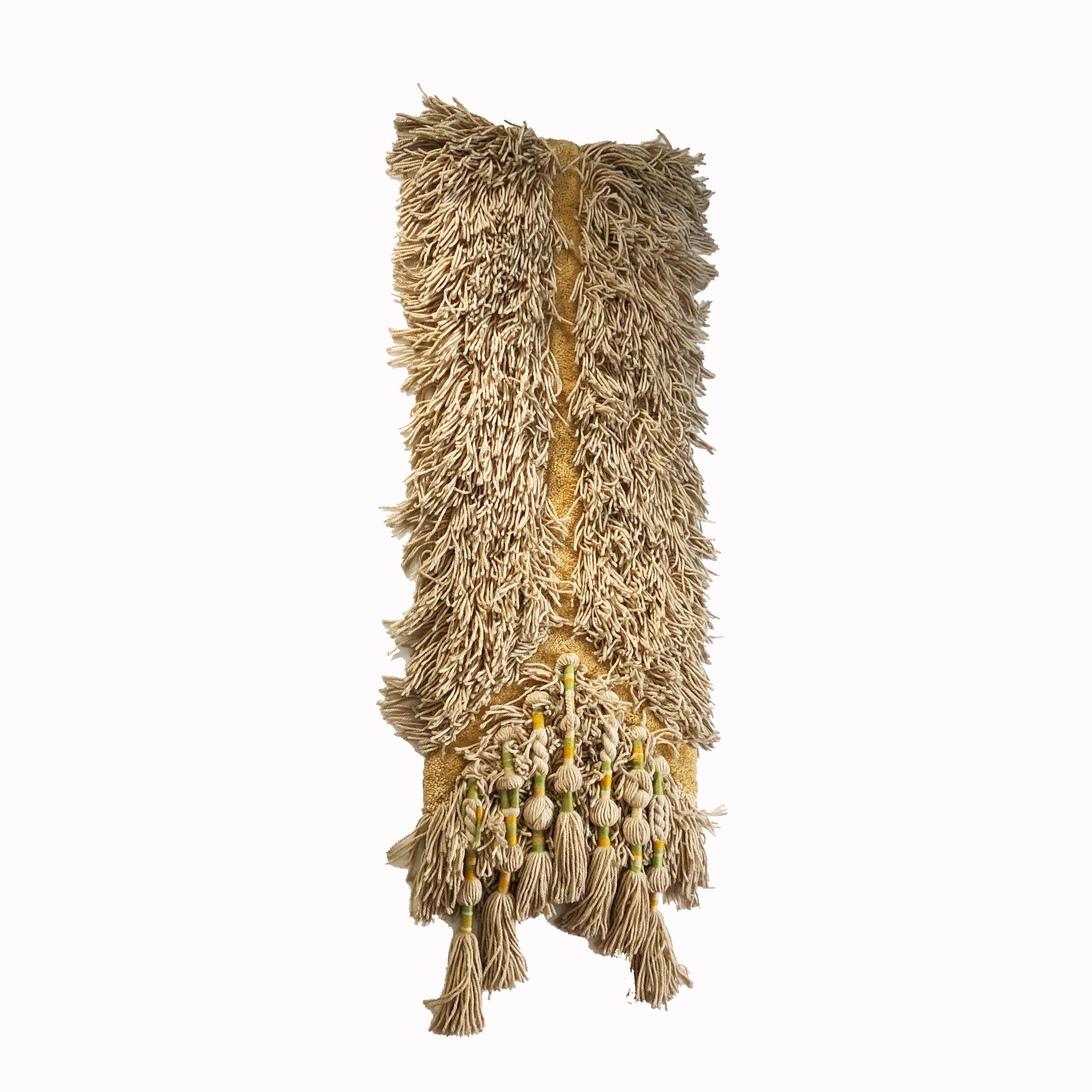 Article:

Wall rug


Decade:

1970s


Origin:

Germany


Producer:

Schloss Hackhausen, Germany


Design:

Ewald Kröner


This rug is a great example of 1970s pop art interior. Made in high quality handmade macramé weaving