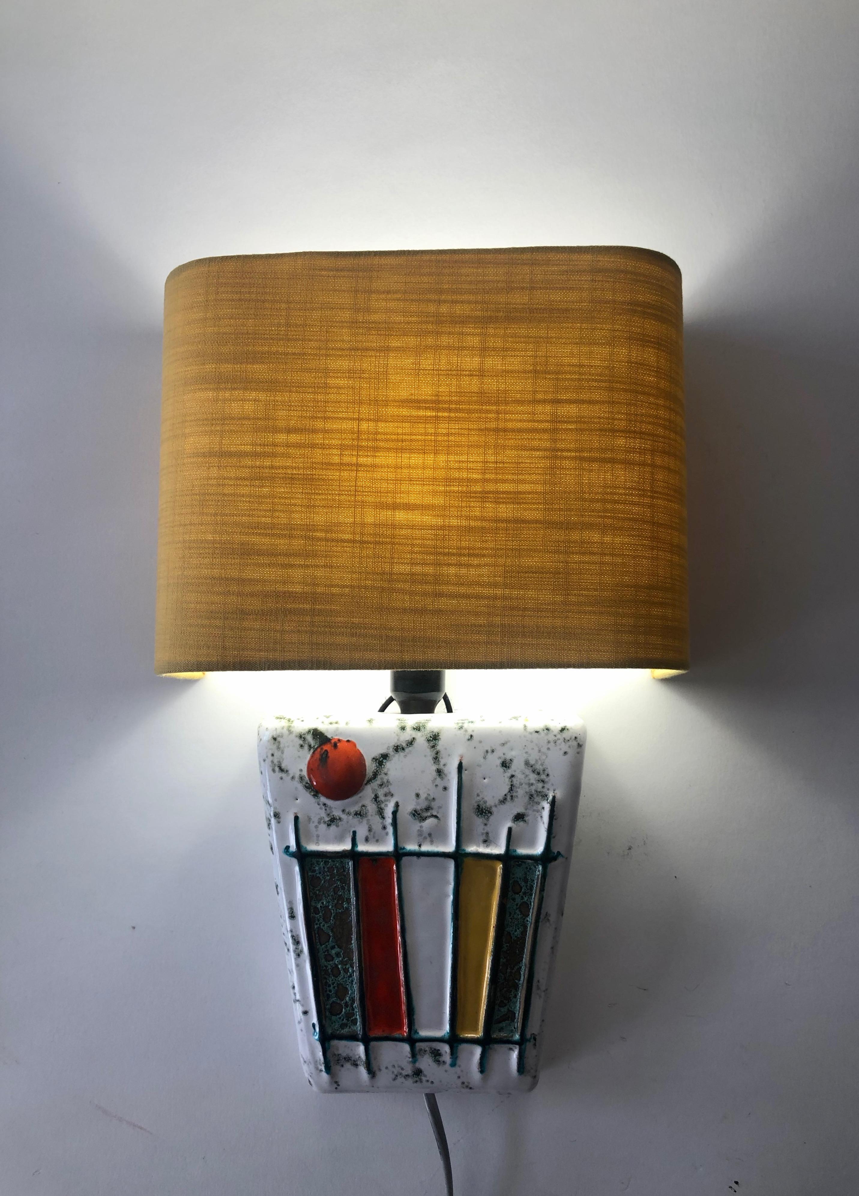 Modernist Wall Light from The Studio Ceramics Movement, 1950's, Hungary For Sale 2