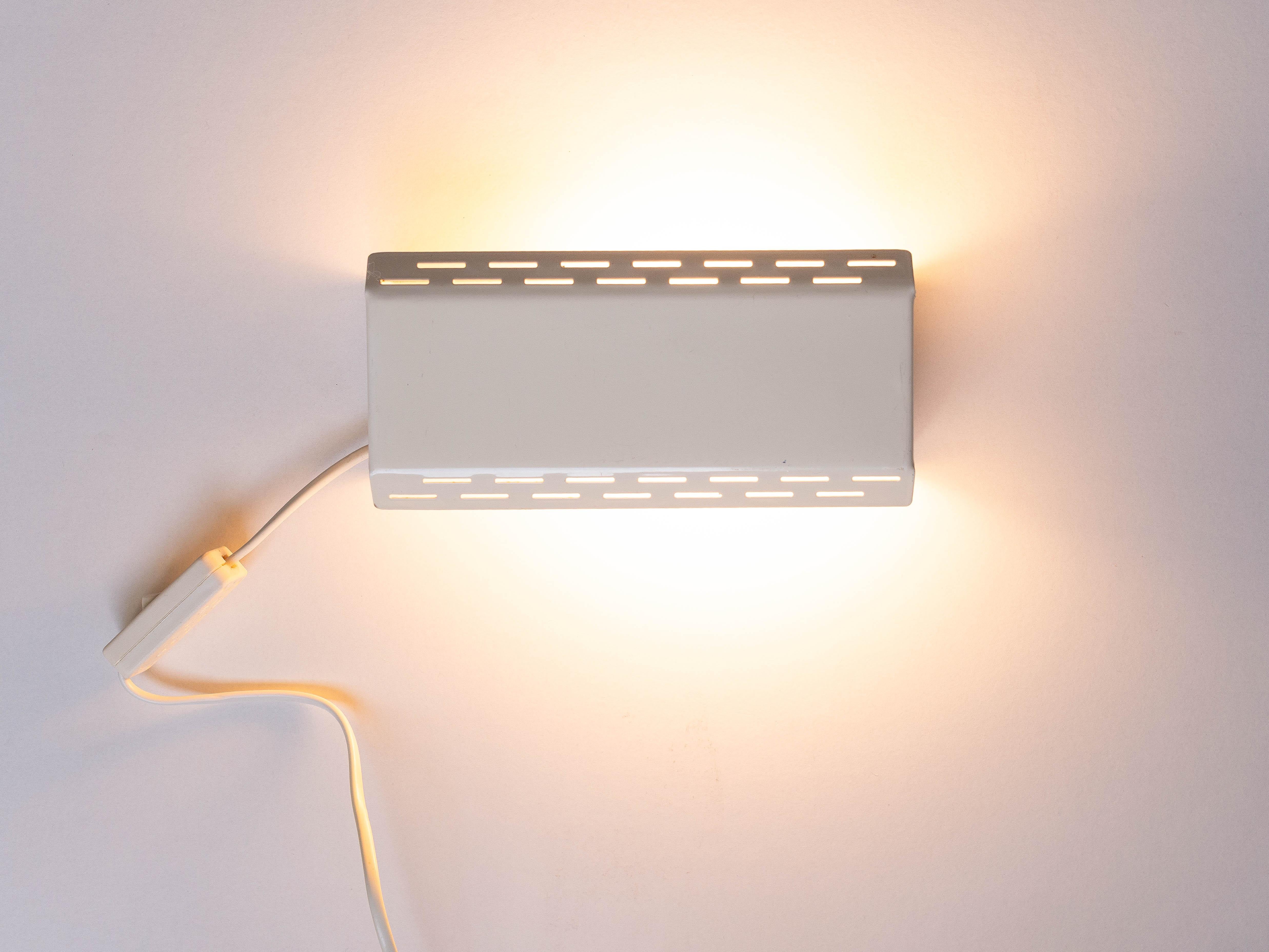 Modernist Wall Sconces - Set of 4 Adjustable Metal Lamp by Gérard Gossé - 1980s For Sale 4