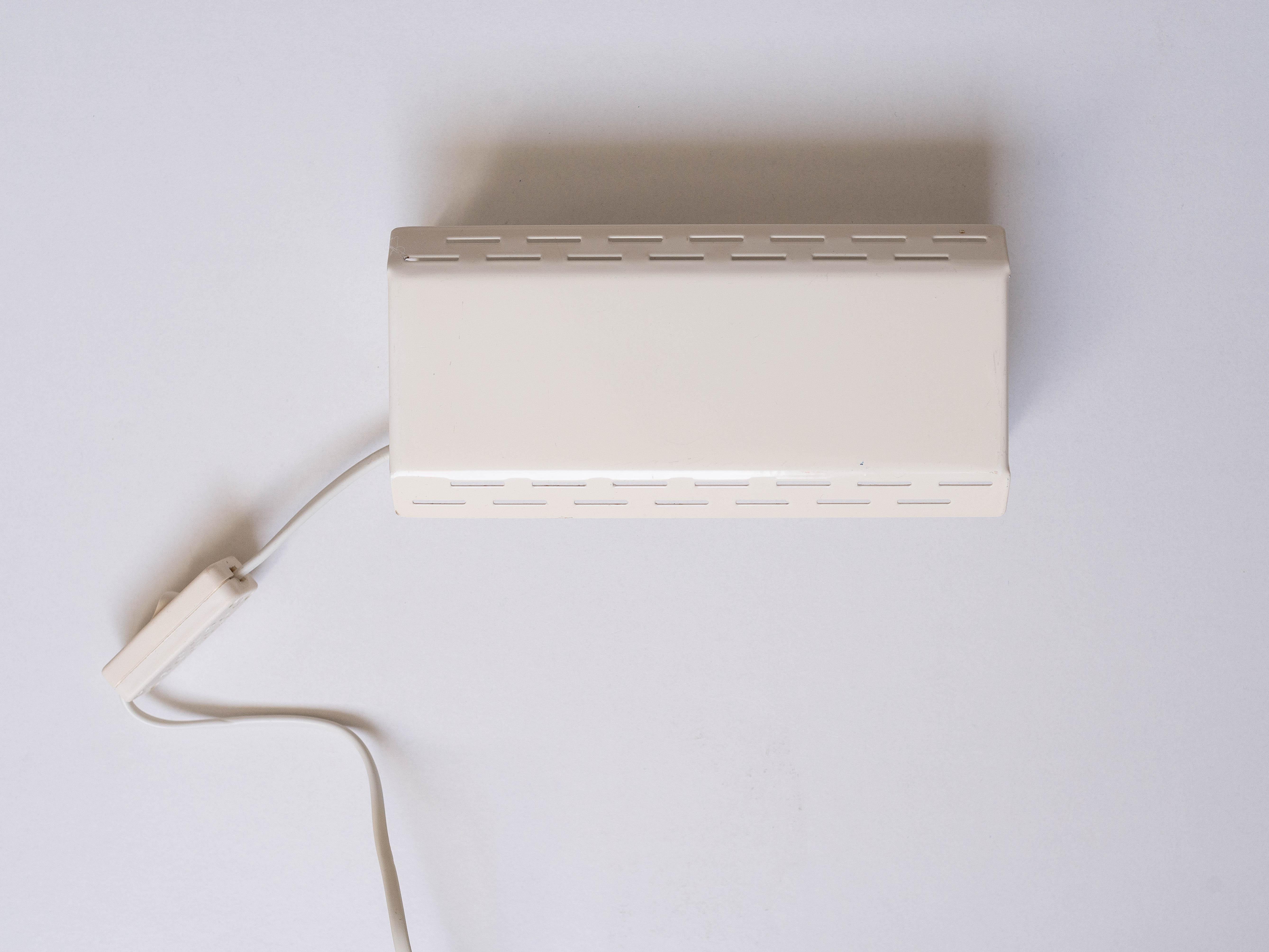 Modernist Wall Sconces - Set of 4 Adjustable Metal Lamp by Gérard Gossé - 1980s For Sale 5