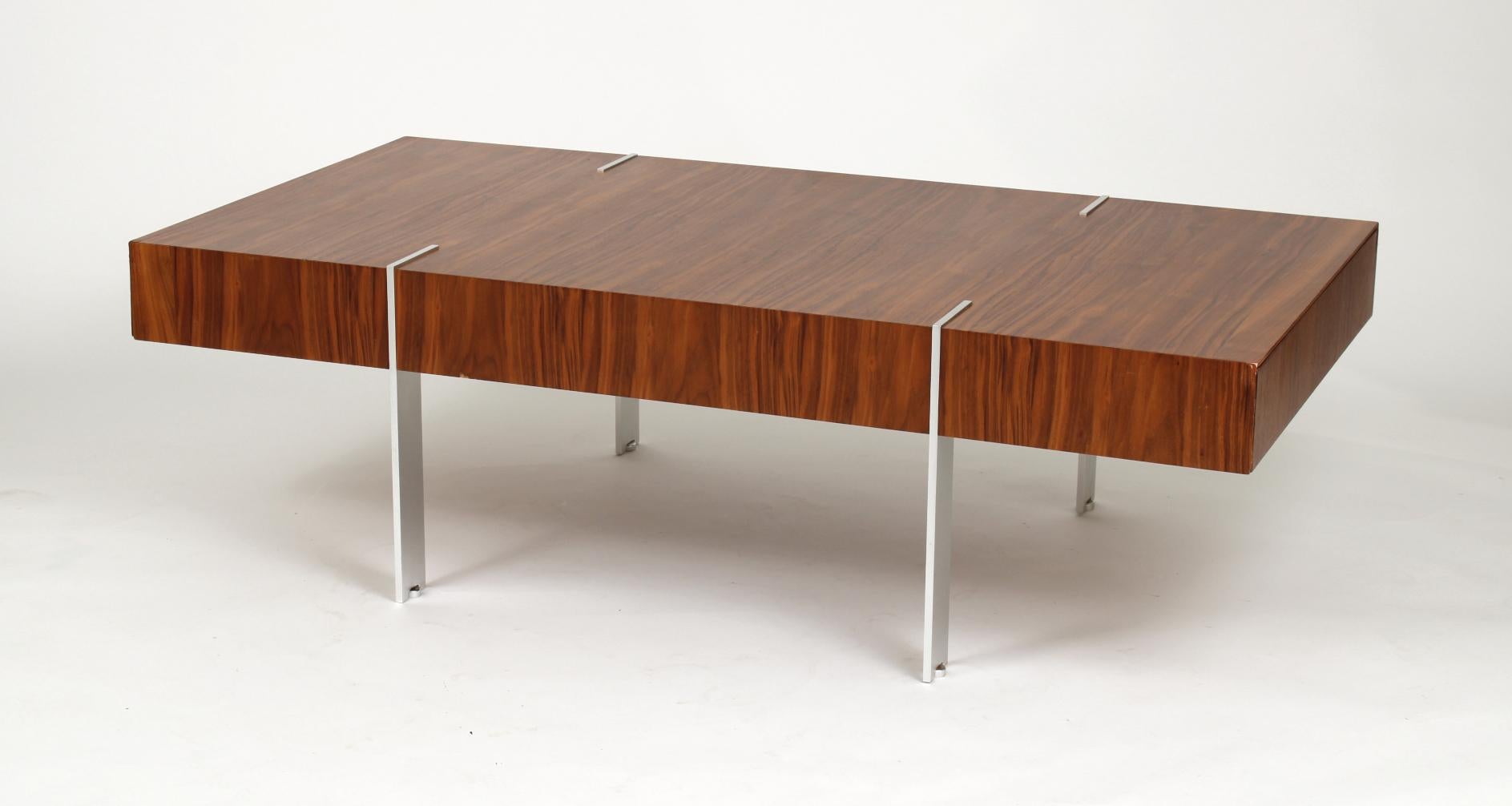 Modernist Walnut Coffee Table, 1980s For Sale 2