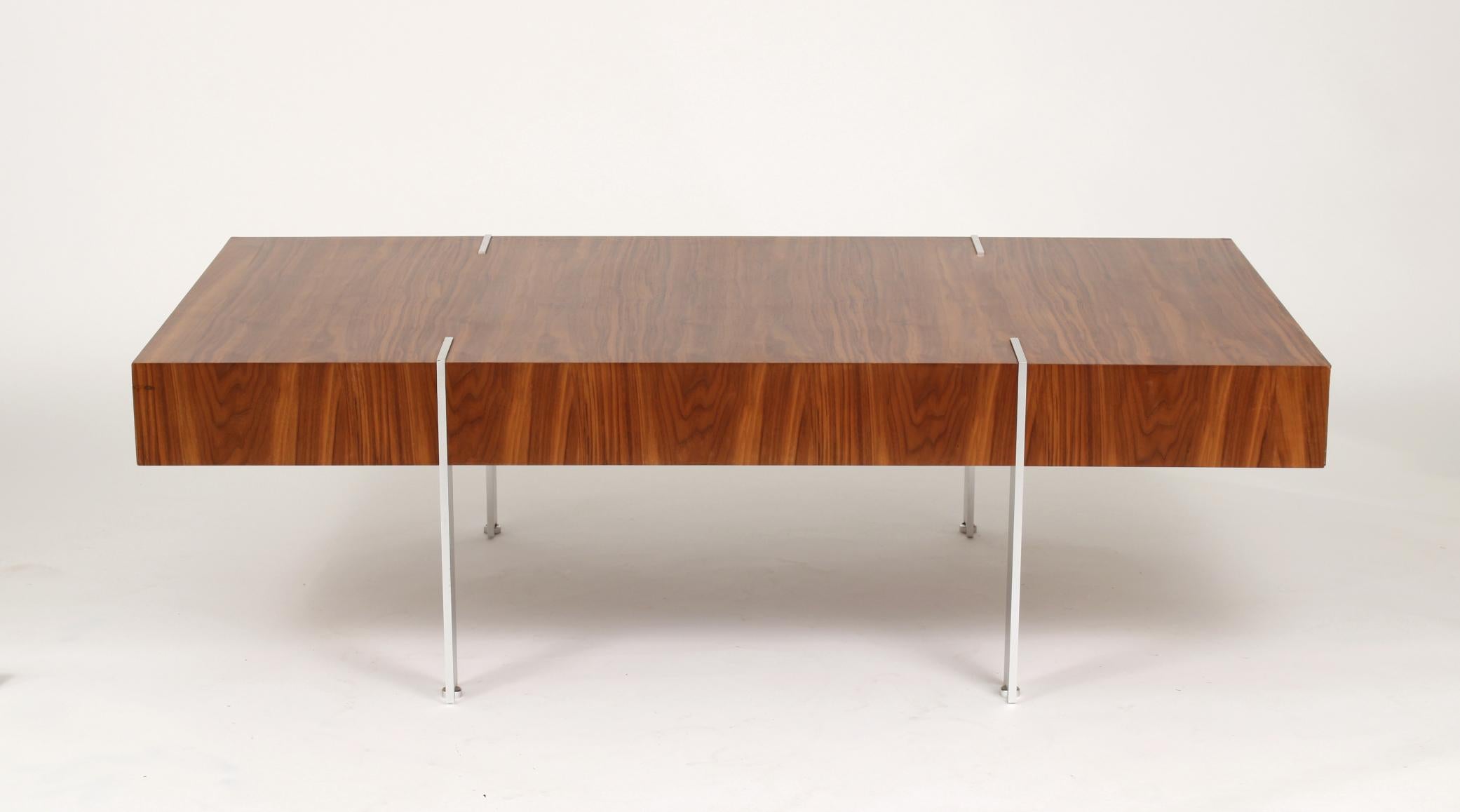 Modernist Walnut Coffee Table, 1980s For Sale 3
