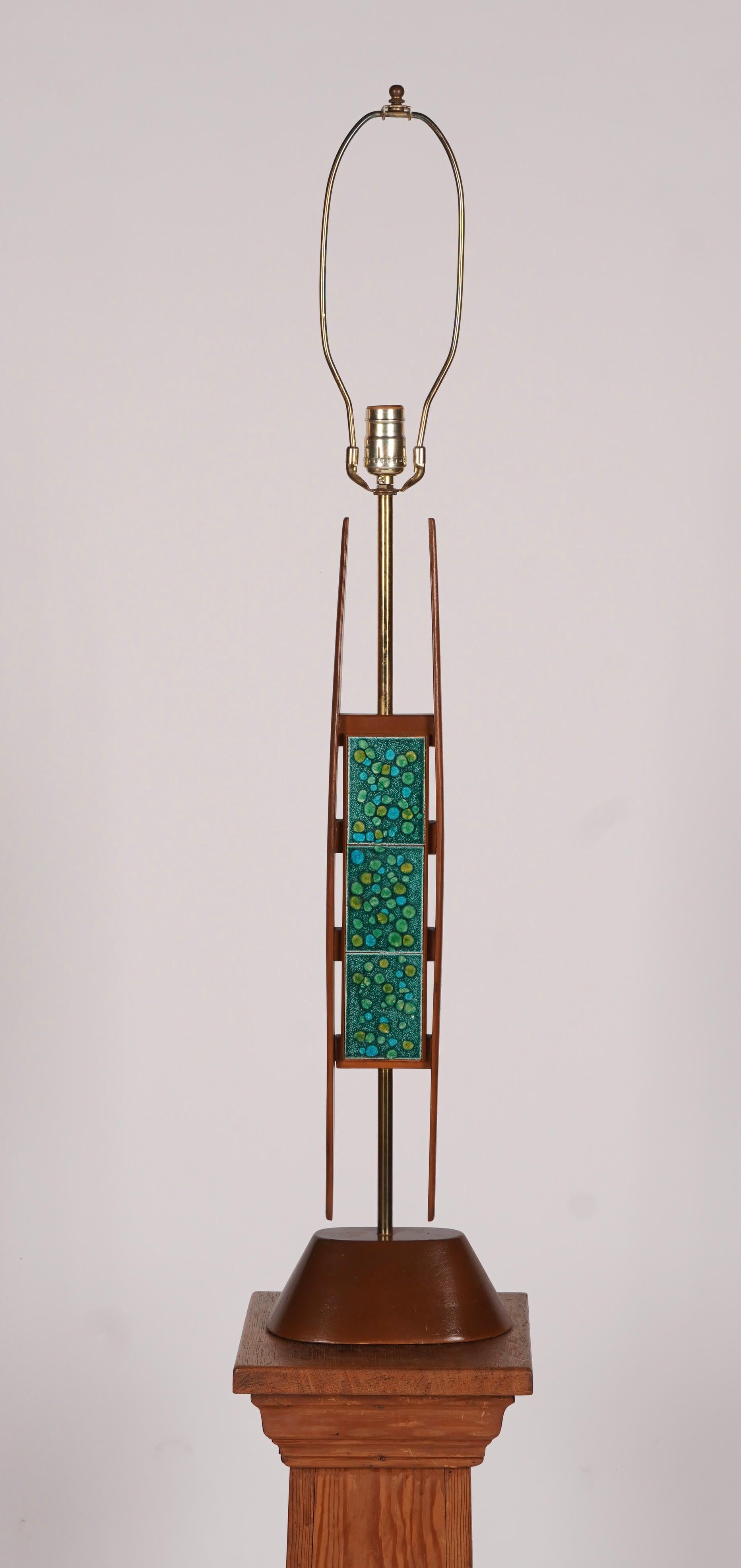 Modernist Walnut with Enamel Table Lamp attributed to Modeline c1960s For Sale 2