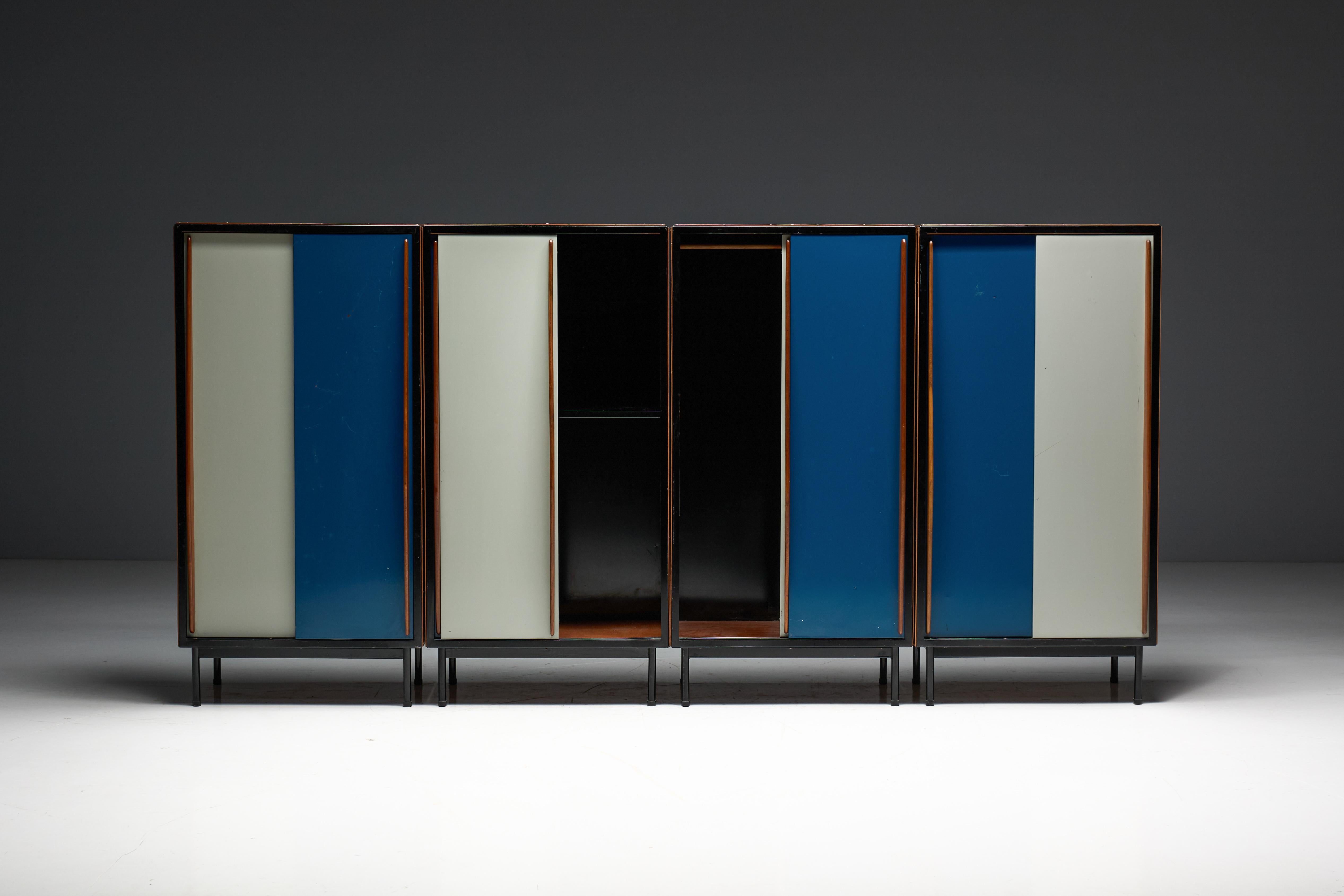 Armadi modernisti di Willy Van Der Meeren per Tubax, Belgio, anni '50 in vendita 4