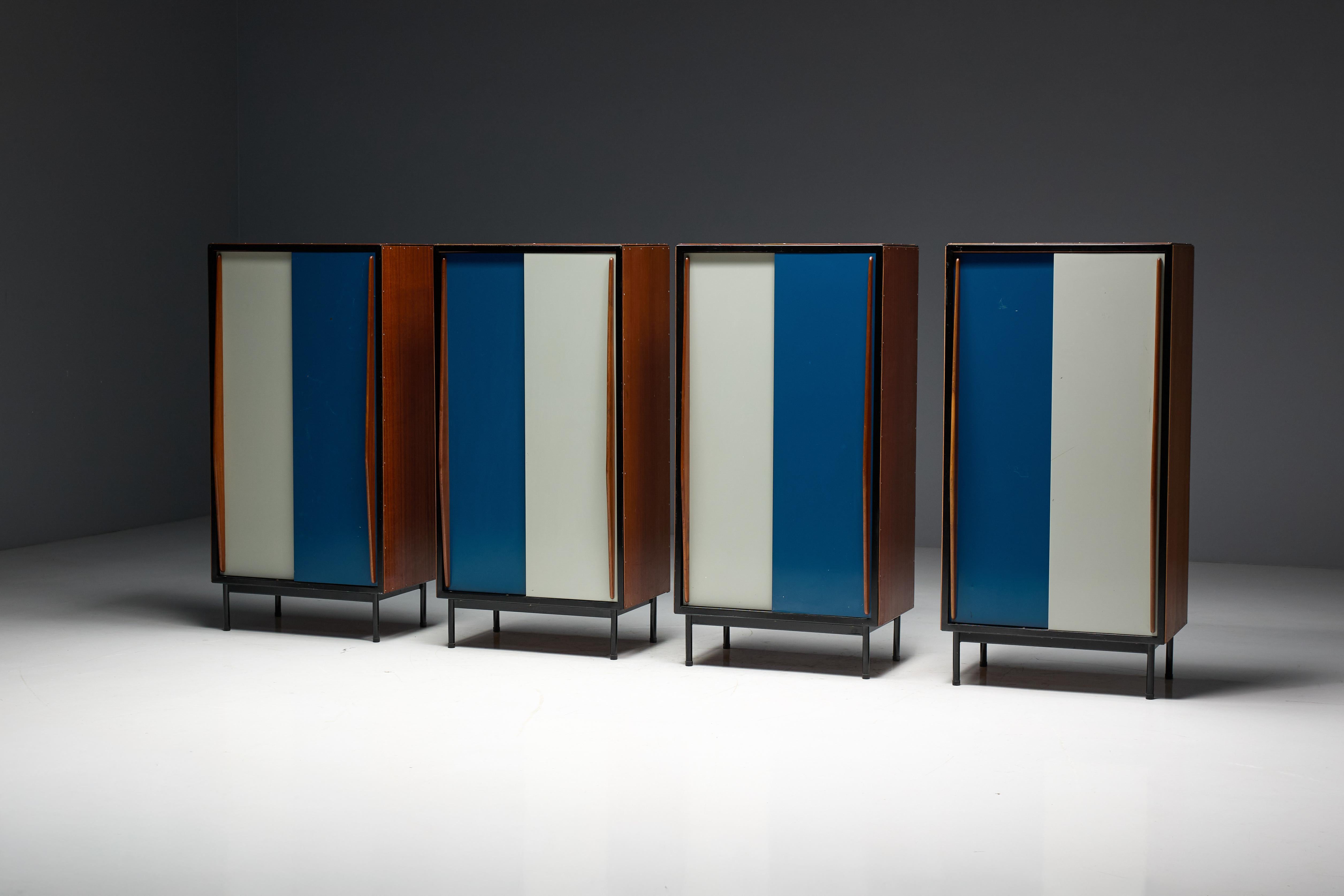 Armadi modernisti di Willy Van Der Meeren per Tubax, Belgio, anni '50 in vendita 8