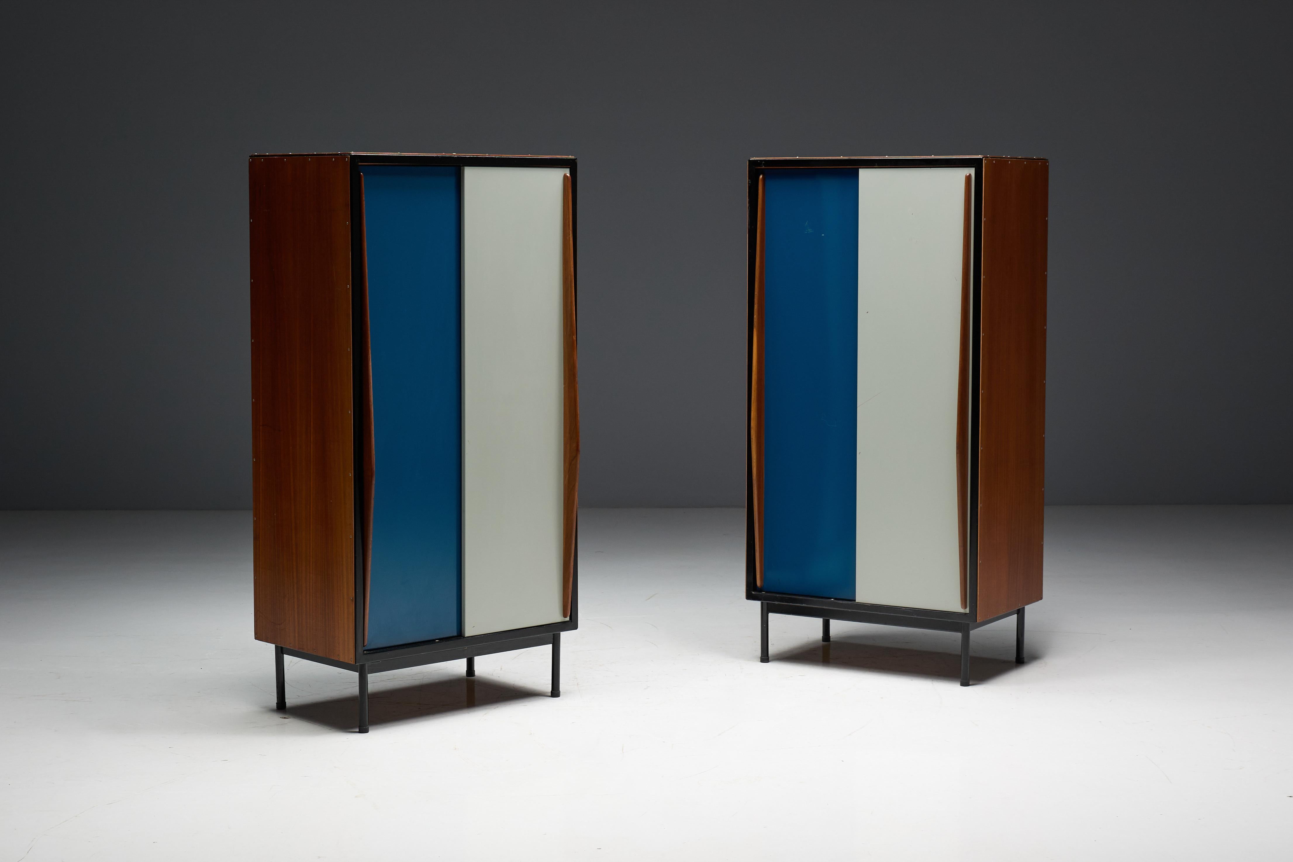 Armadi modernisti di Willy Van Der Meeren per Tubax, Belgio, anni '50 in vendita 10