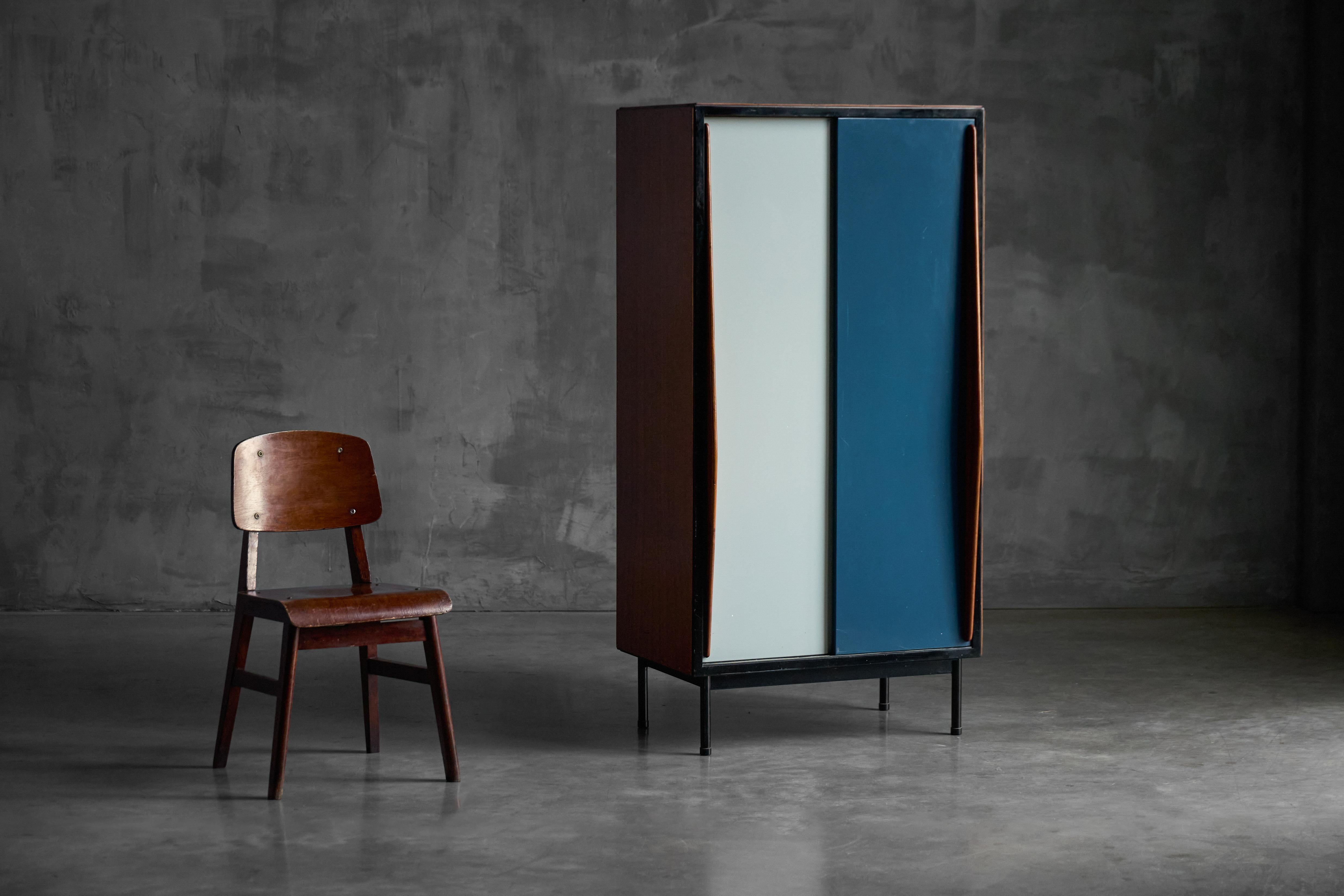 Armadi modernisti di Willy Van Der Meeren per Tubax, Belgio, anni '50 in vendita 1