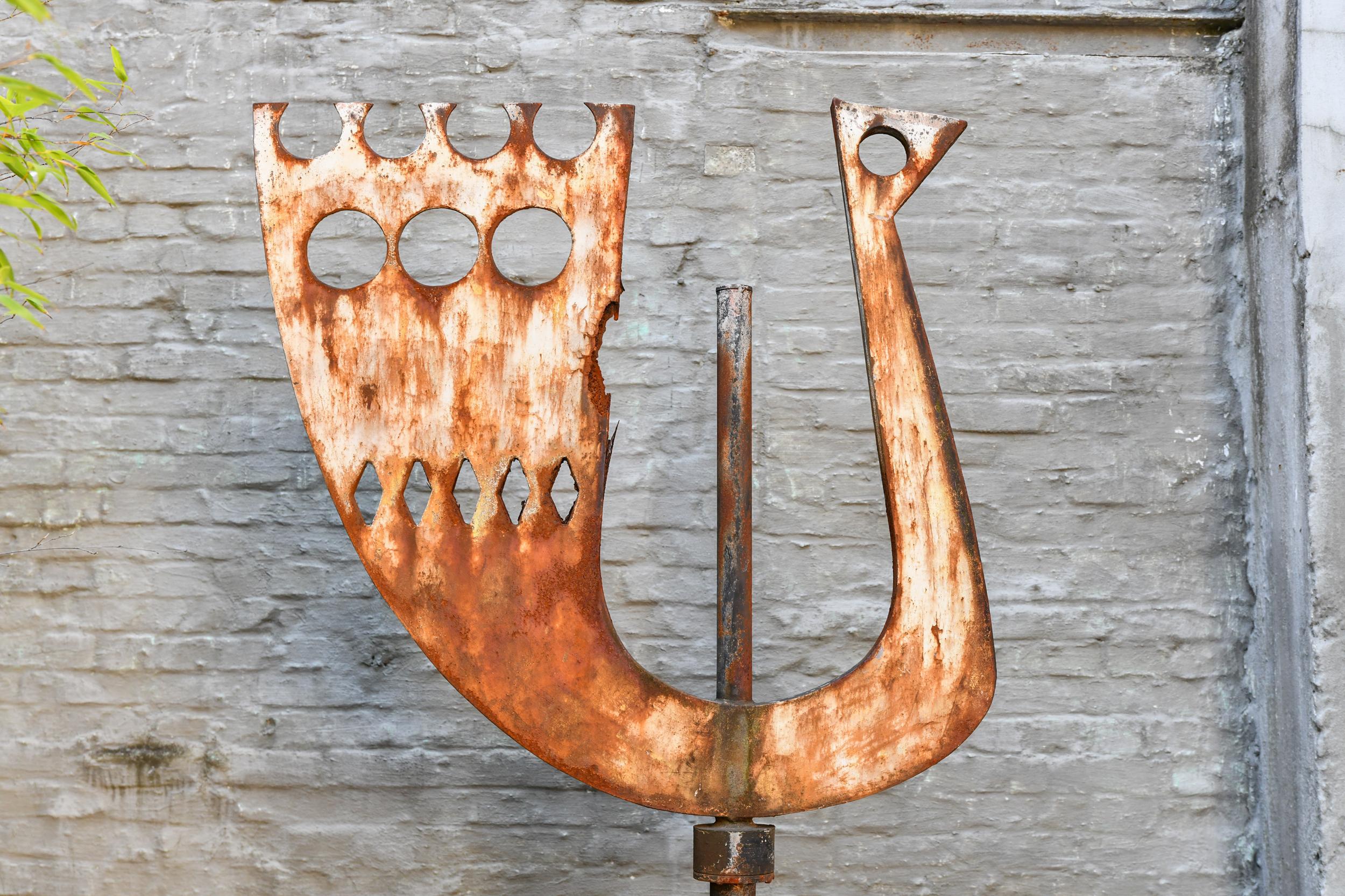 Gallo meteorologo modernista Pio X, scultura astratta, Paesi Bassi, anni '60 in vendita 13