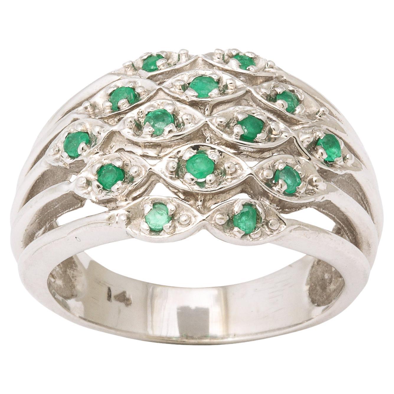 Modernist  White Gold Dinner Ring Set with 14 Emeralds For Sale