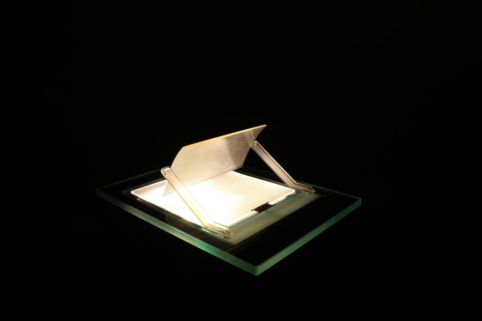 Modernist White Metal Floor Lamp by Hartmut Engel for Zumtobel, 1980s For Sale 8