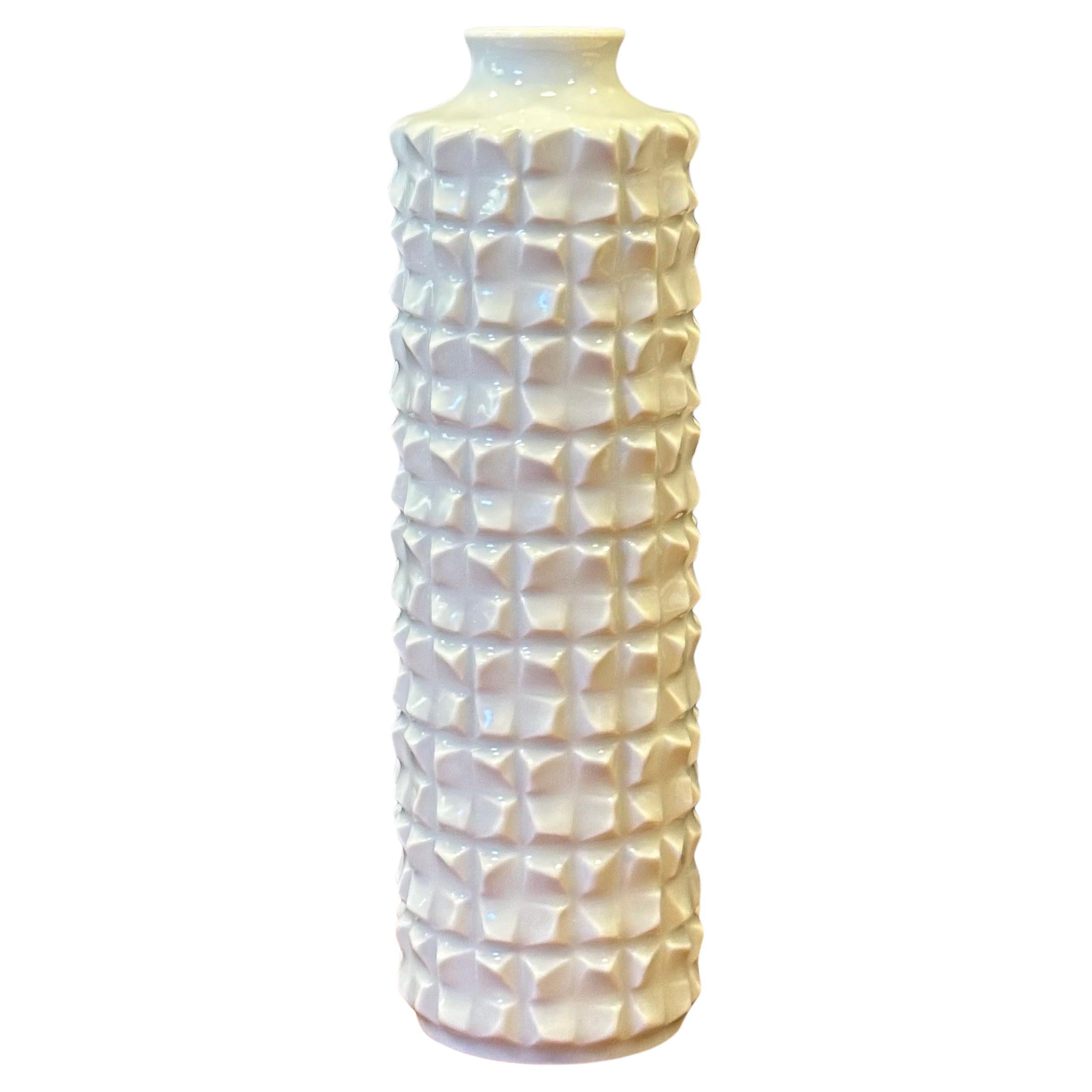 Modernist White Porcelain Vase by Ludwig Zepner for Meissen