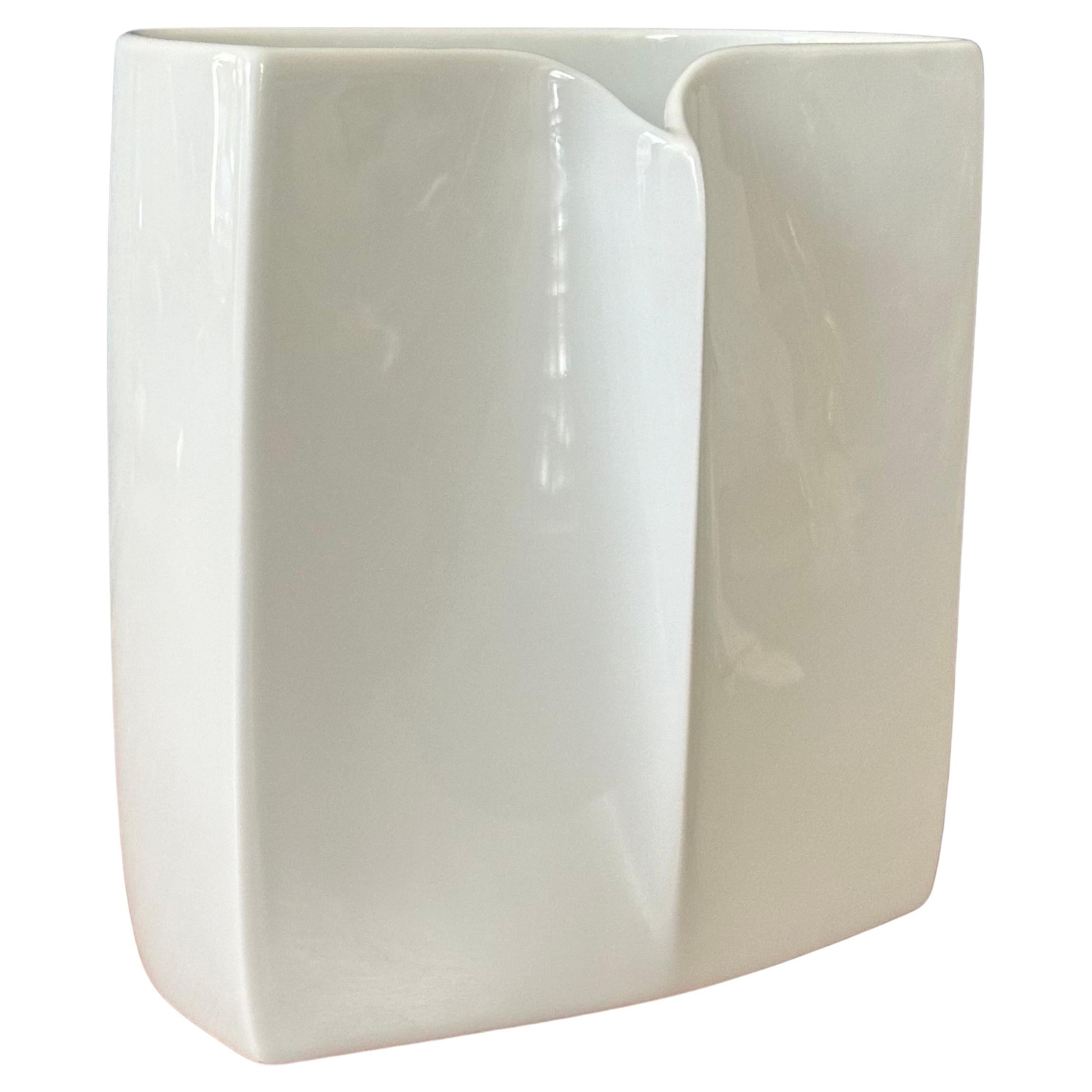 Modernist White Porcelain Vase by Rosenthal Studio-Linie For Sale 6