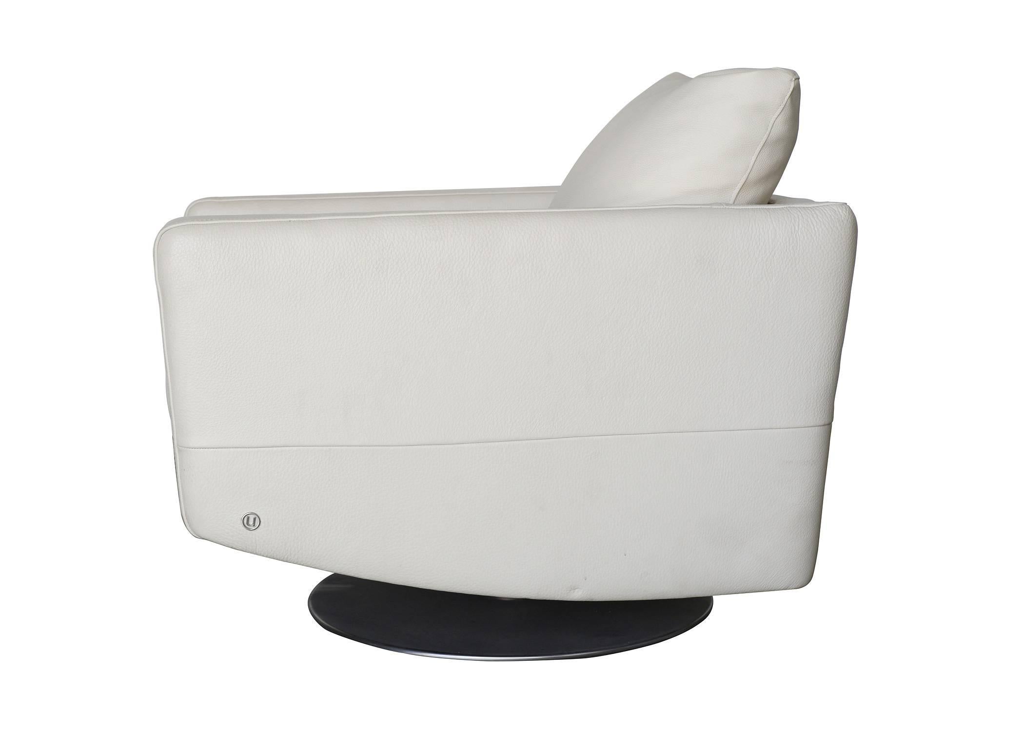 Modernist White Swivel Lounge Chair with Brush Steel Base In Excellent Condition For Sale In Van Nuys, CA