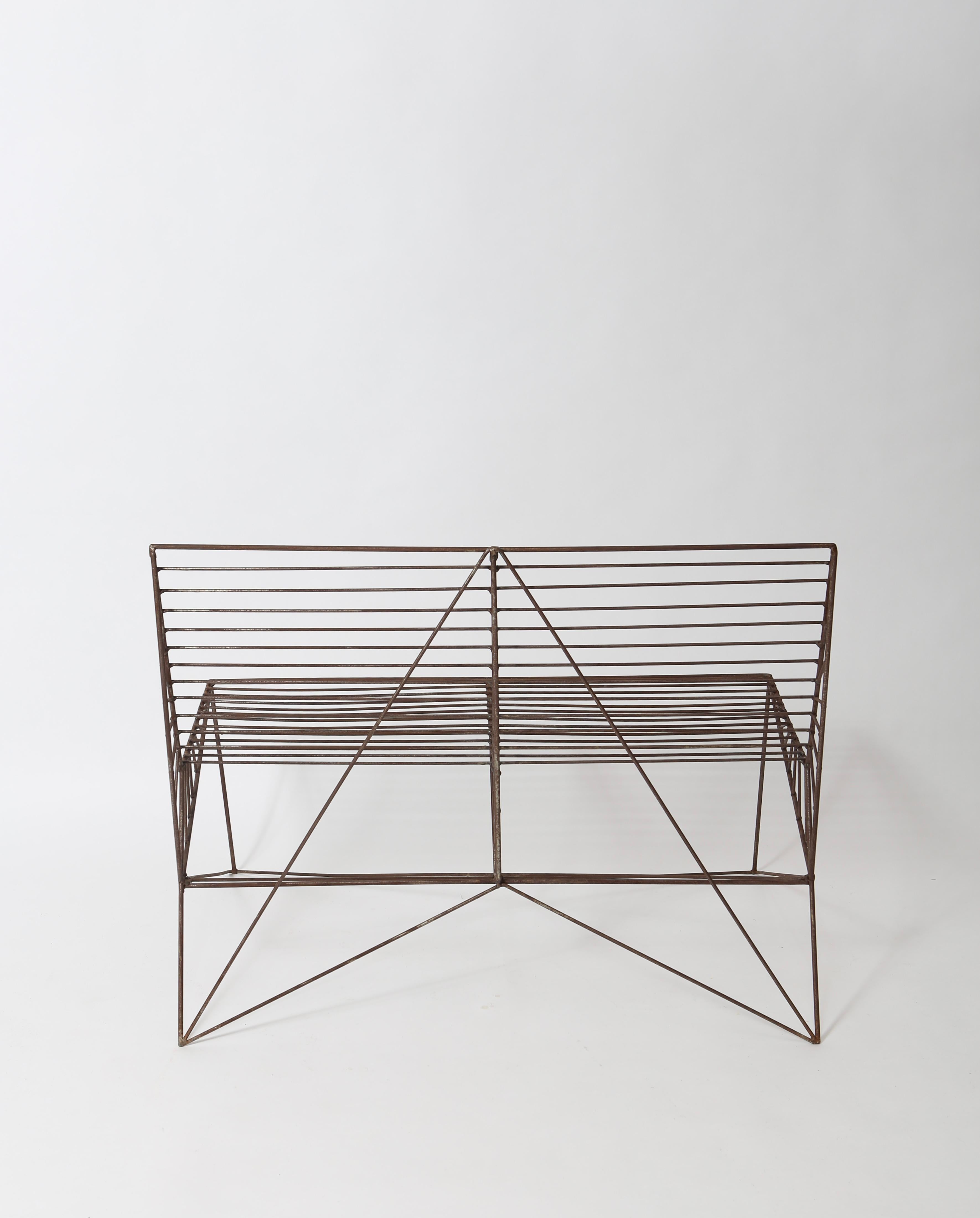 Welded Modernist Wire Settee  For Sale