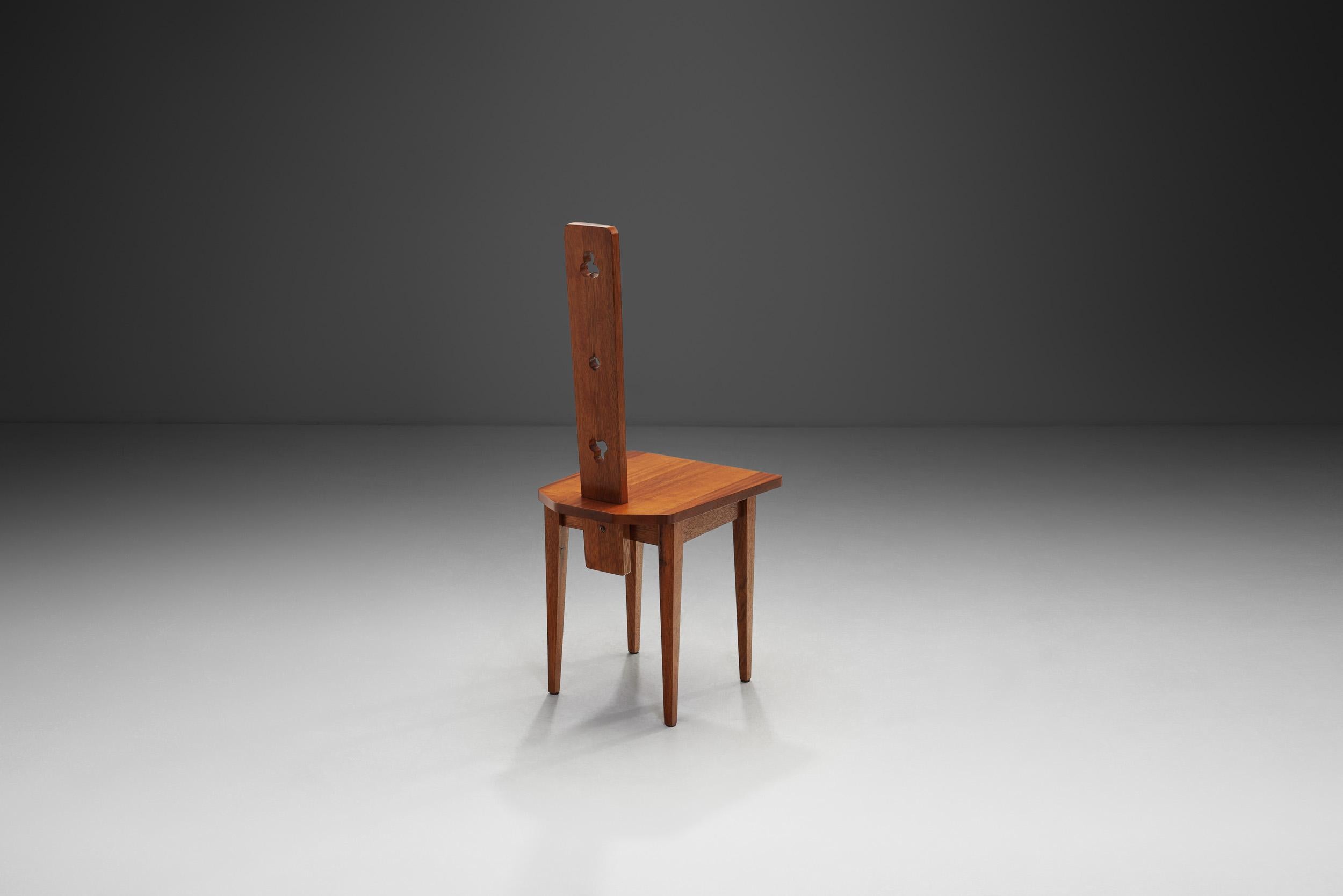 Modernist Wooden Spinning Chair, Europe ca 1960s In Good Condition For Sale In Utrecht, NL