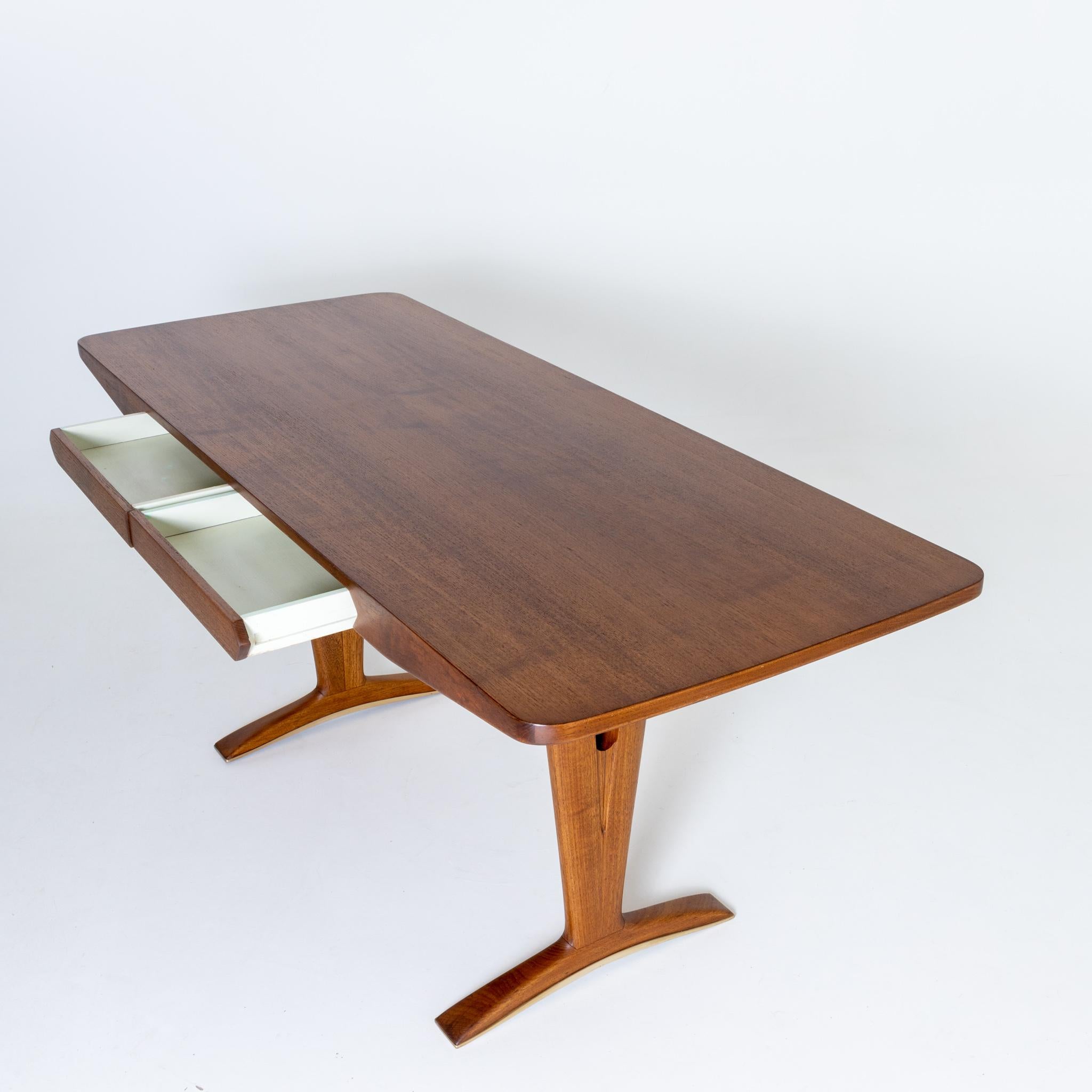 Mid-20th Century Modernist Writing Table by Osvaldo Borsani