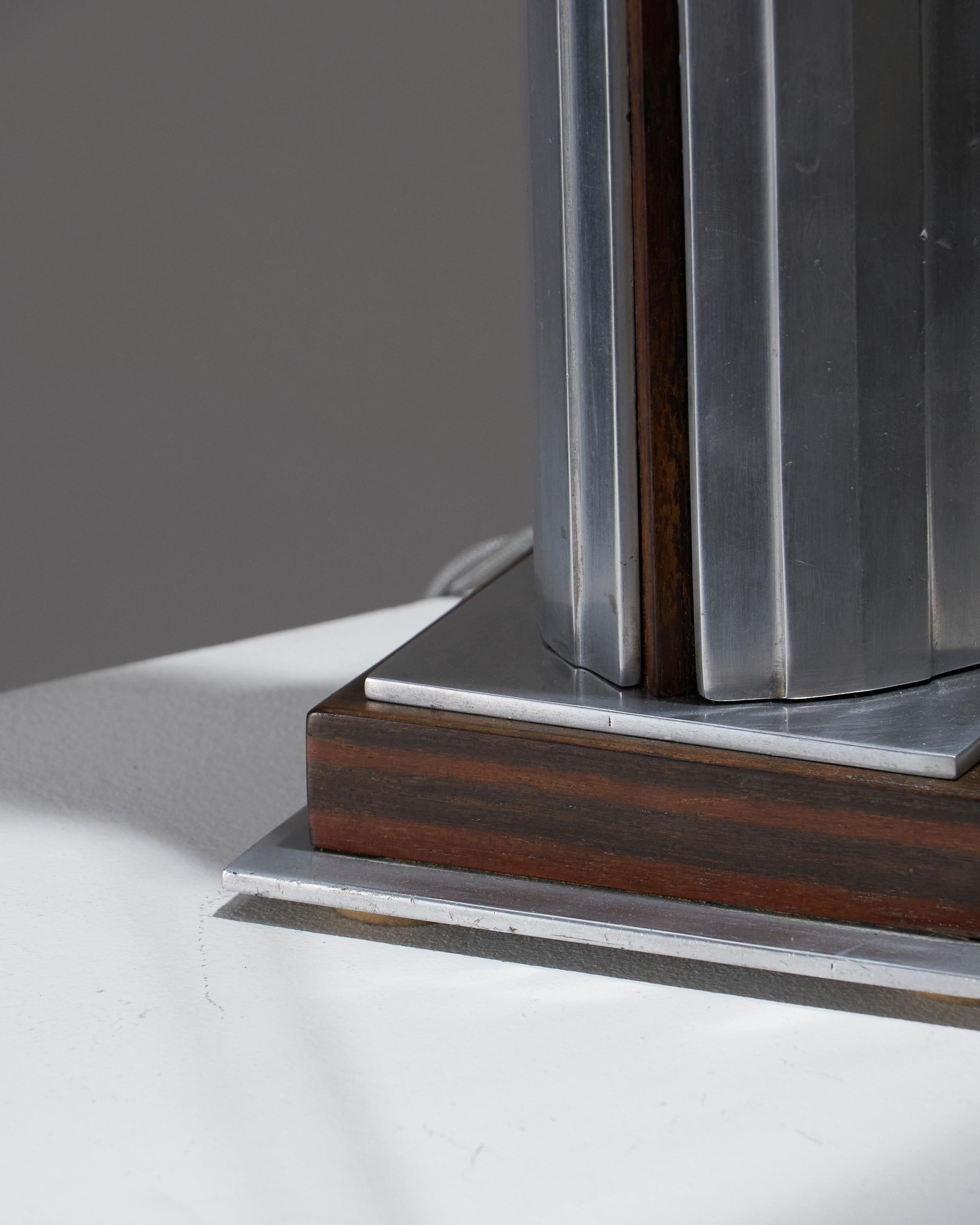 Lámpara de sobremesa Moderniste de aluminio Aluminio en venta