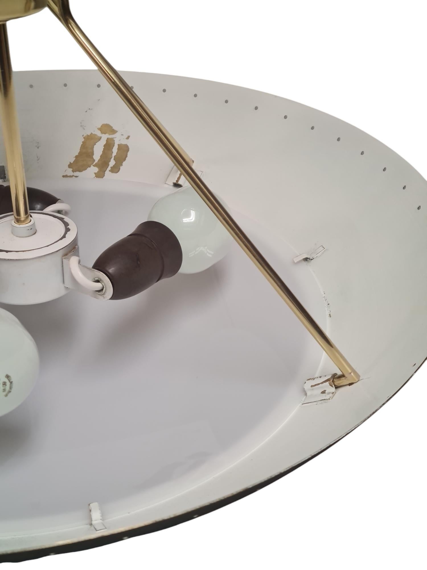 Lampada da soffitto modernista Model. ER 163 in ottone e acrilico, Itsu 1950s in vendita 2