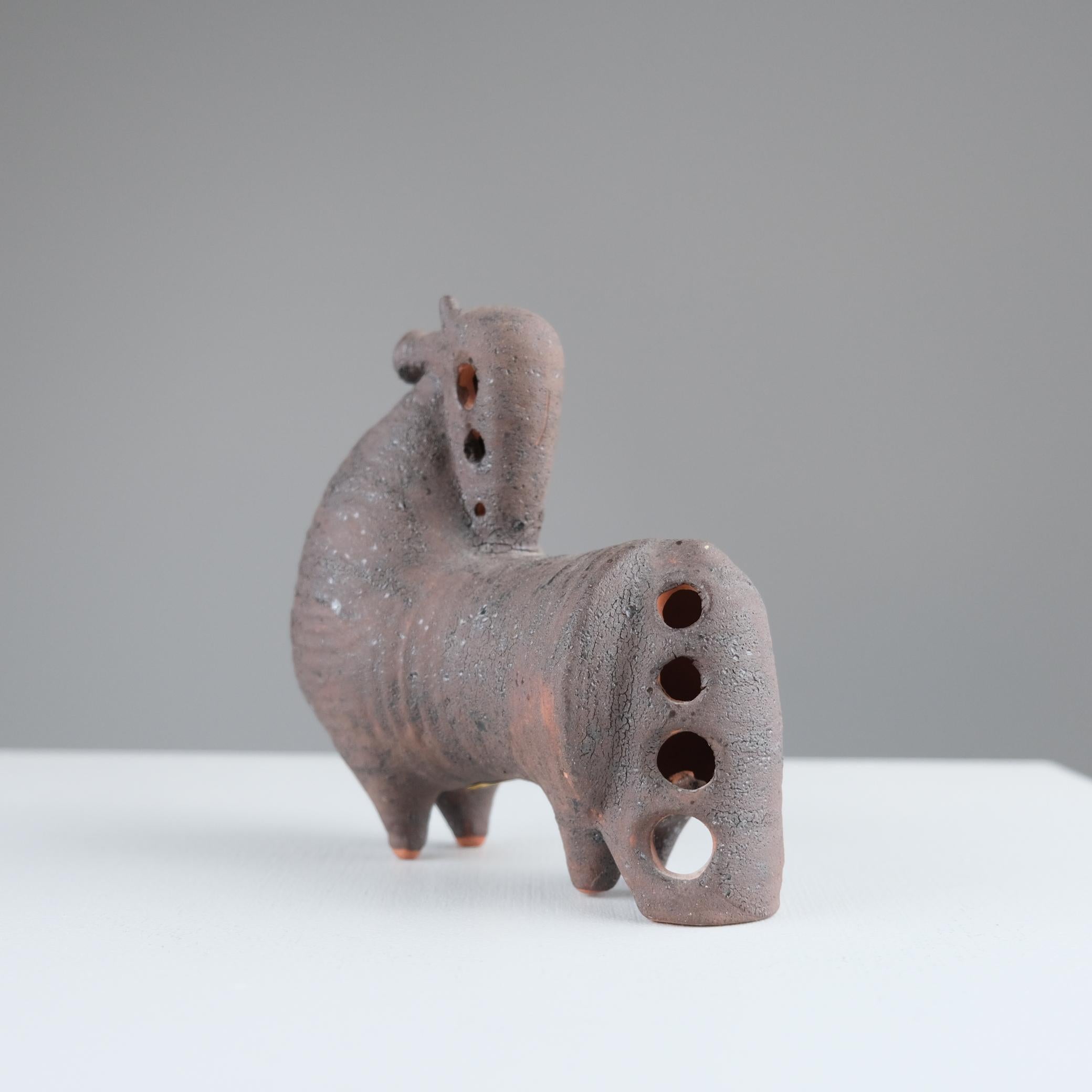 Modernistic Mythical Horse Figurine by Viljo Mäkinen in Red Clay, Finland 1960s In Good Condition For Sale In Helsinki, FI
