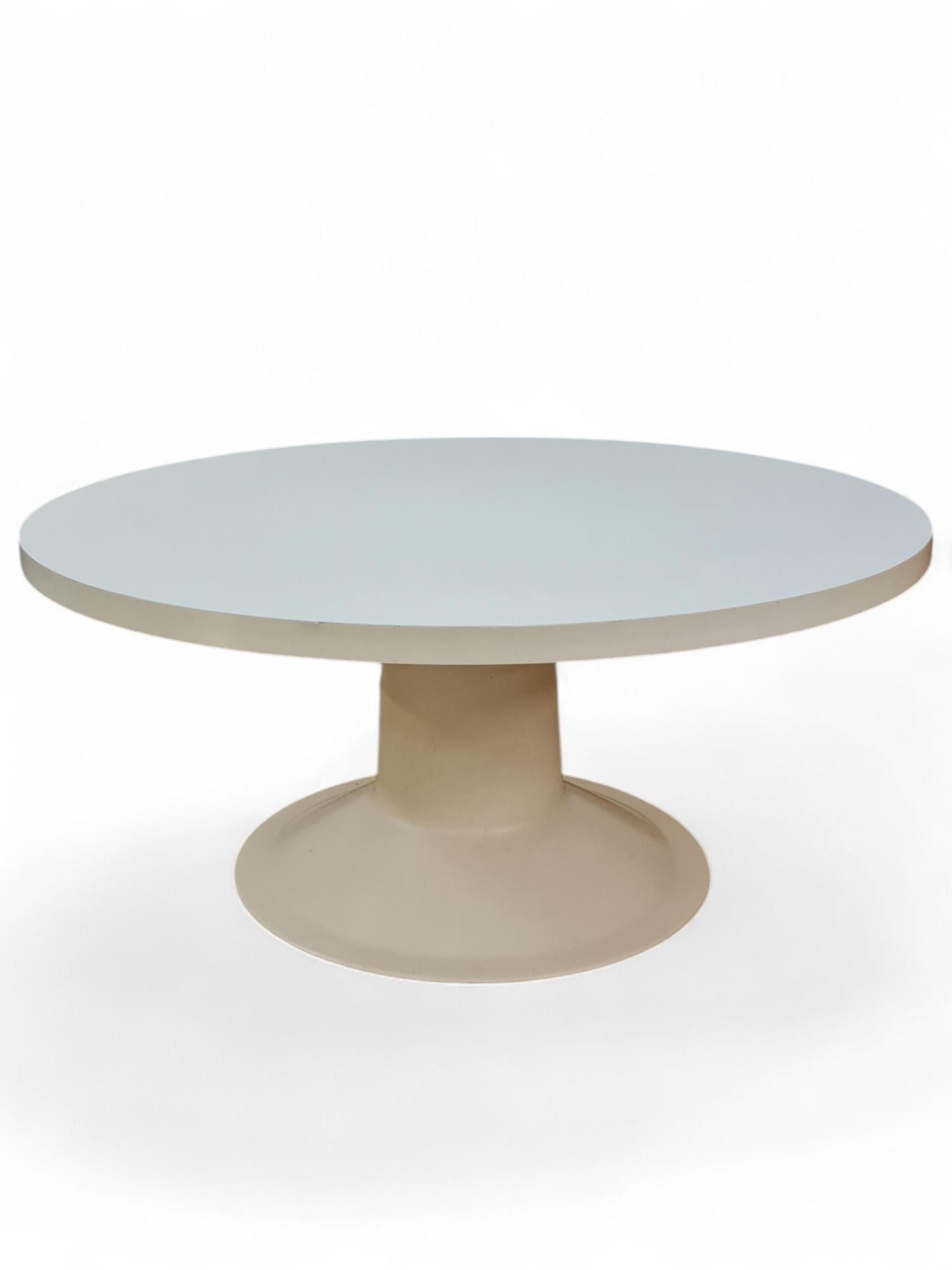 Finnish Modernistic Yrjö Kukkapuro Saturnus Low Table in White, Haimi 1970s For Sale