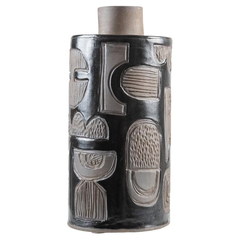 Moderno Vessel in Glazed Ceramic by Trish DeMasi For Sale