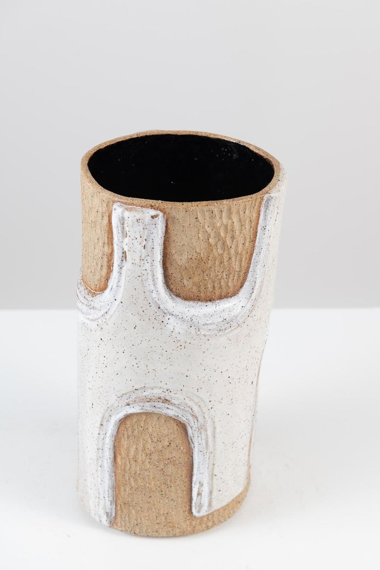 American Moderno Vessel in Glazed Stoneware by Trish DeMasi For Sale