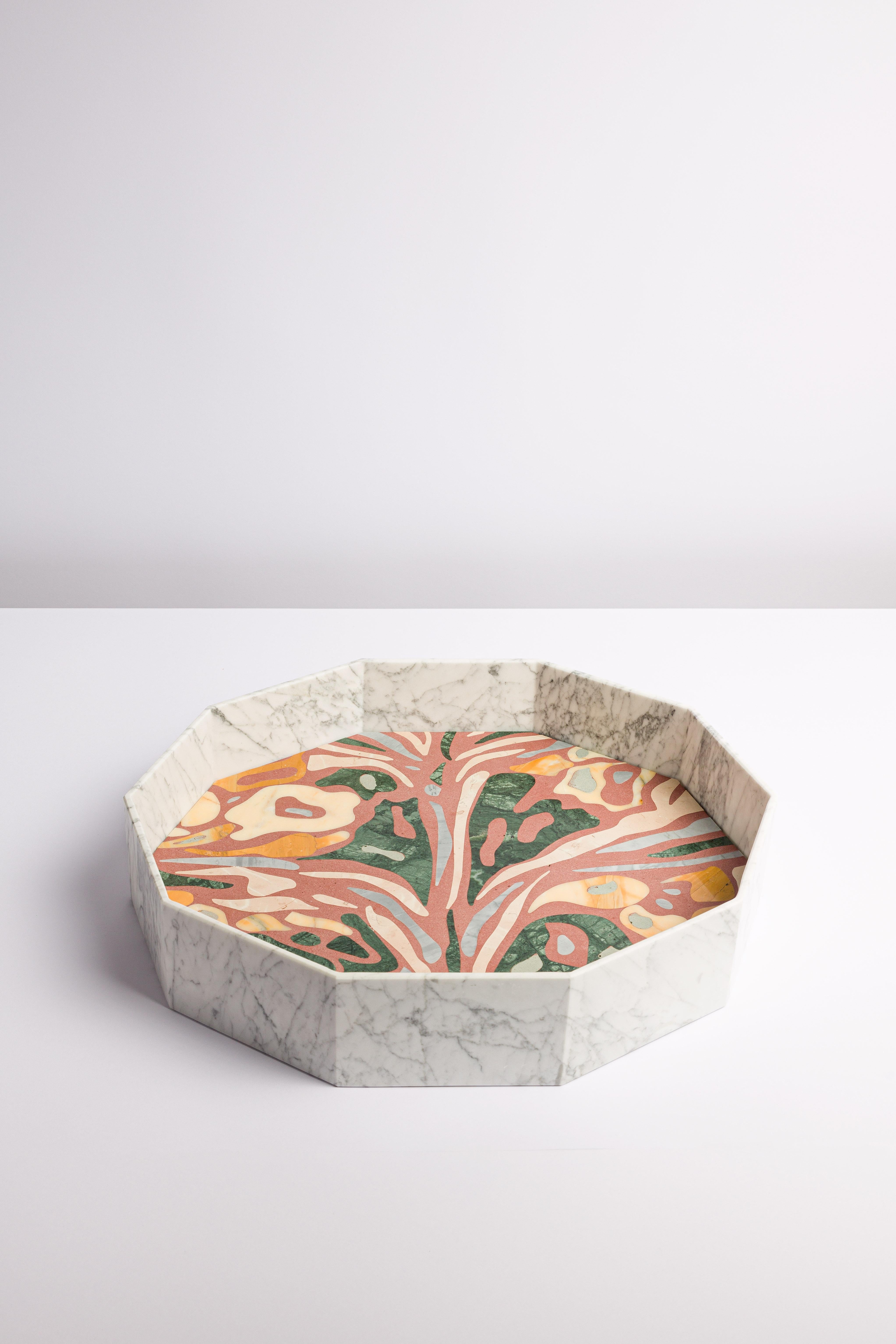 Moderno Zanellato/Bortotto vassoio / Vaso in marmo Verde Guatemala  For Sale 2