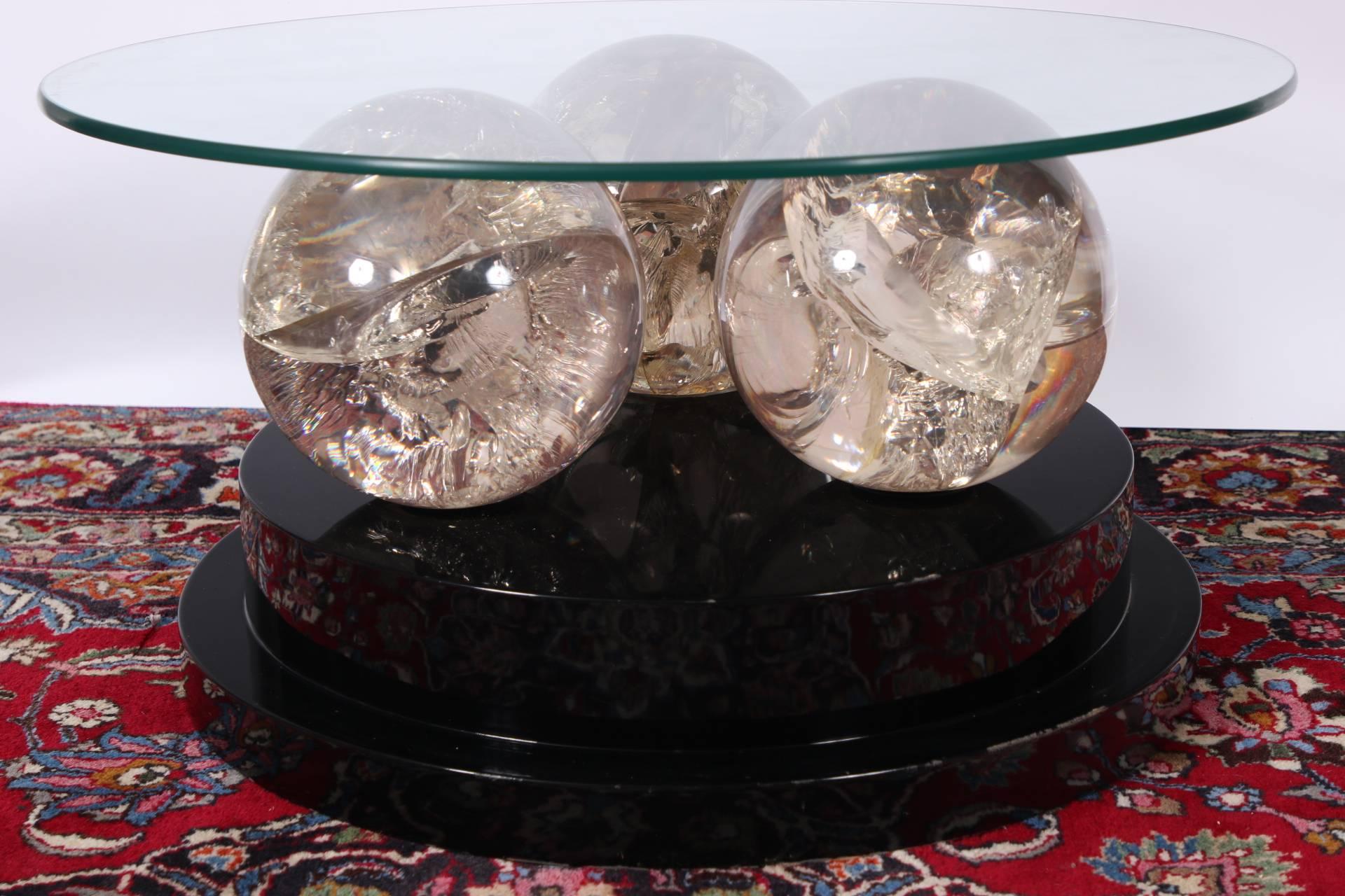 Moderrn Round Lucite and Lacquer Coffee Table 1