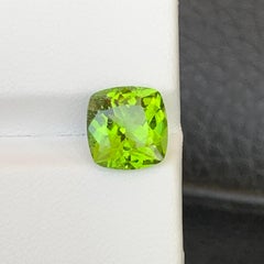 Modified Brilliant Apple Green Peridot Gemstone for Ring & Pendant Jewellery 9mm