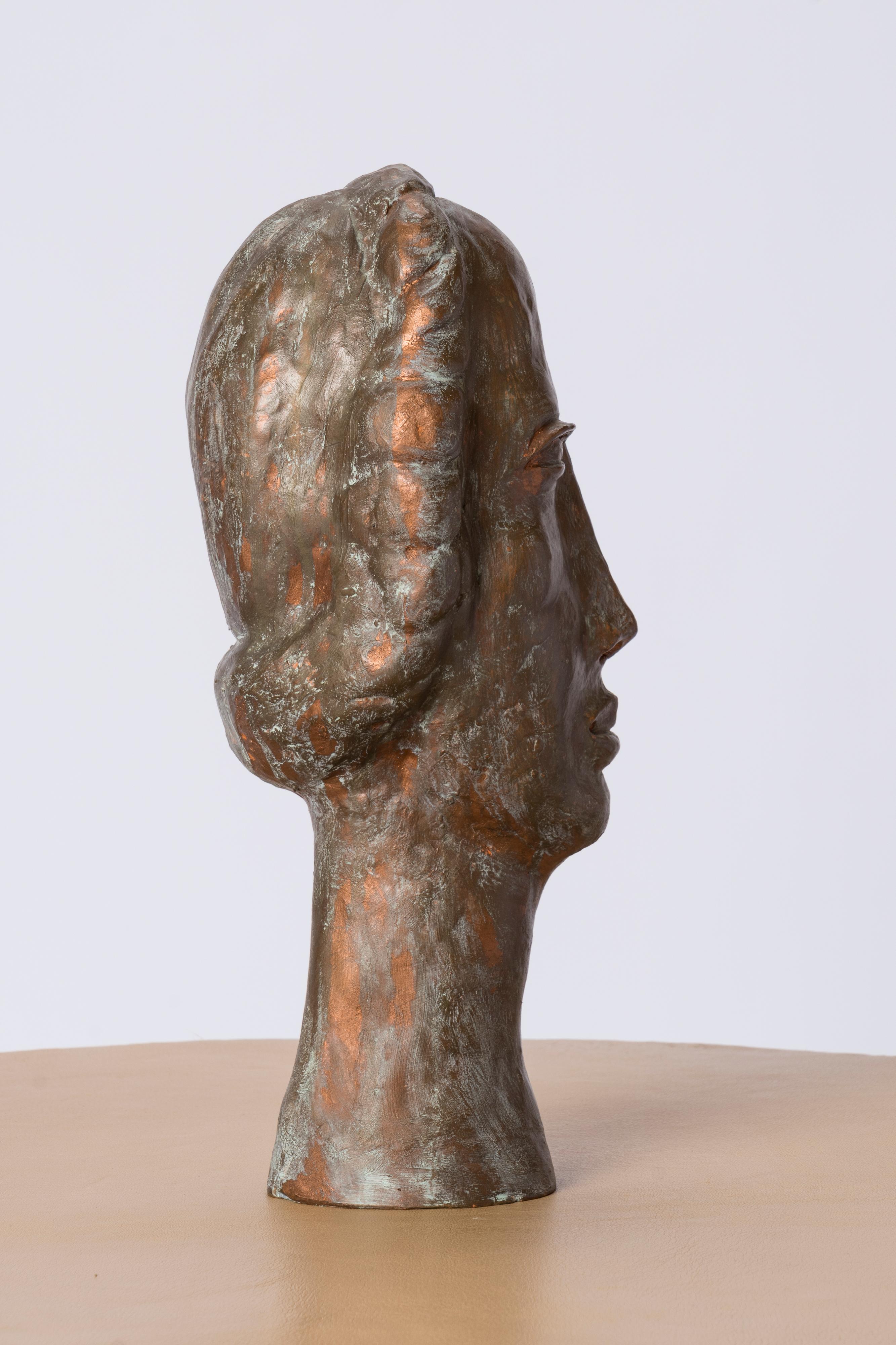 Buste de femme en terre cuite patinée d'inspiration Modigliani, France, années 1930 Bon état à New York, NY