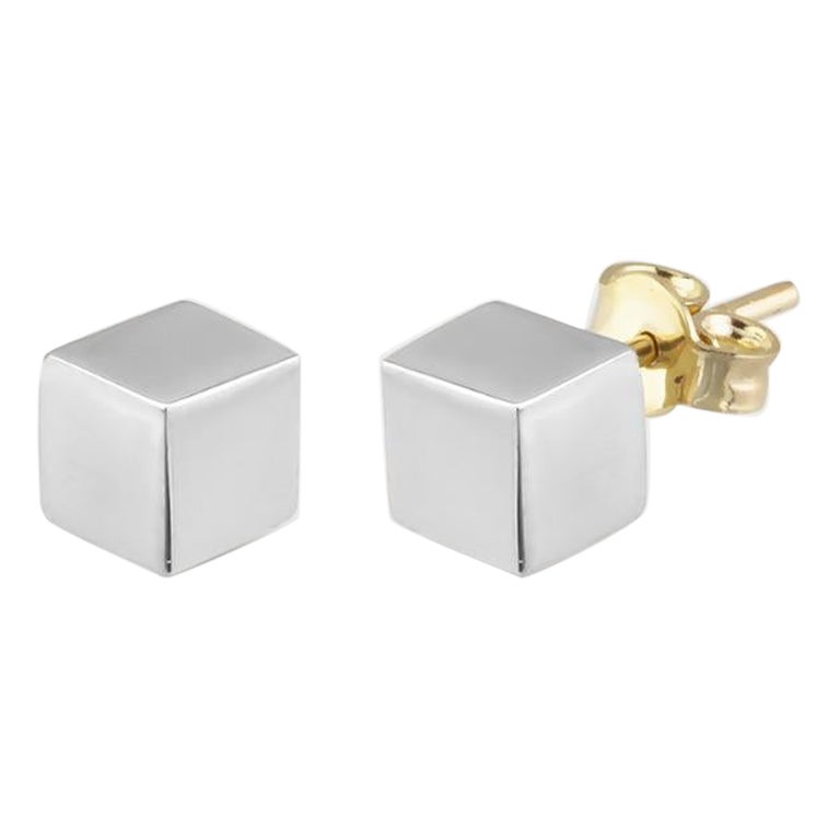 Modish Cube Stud Earrings in 14K Solid Yellow Gold For Sale