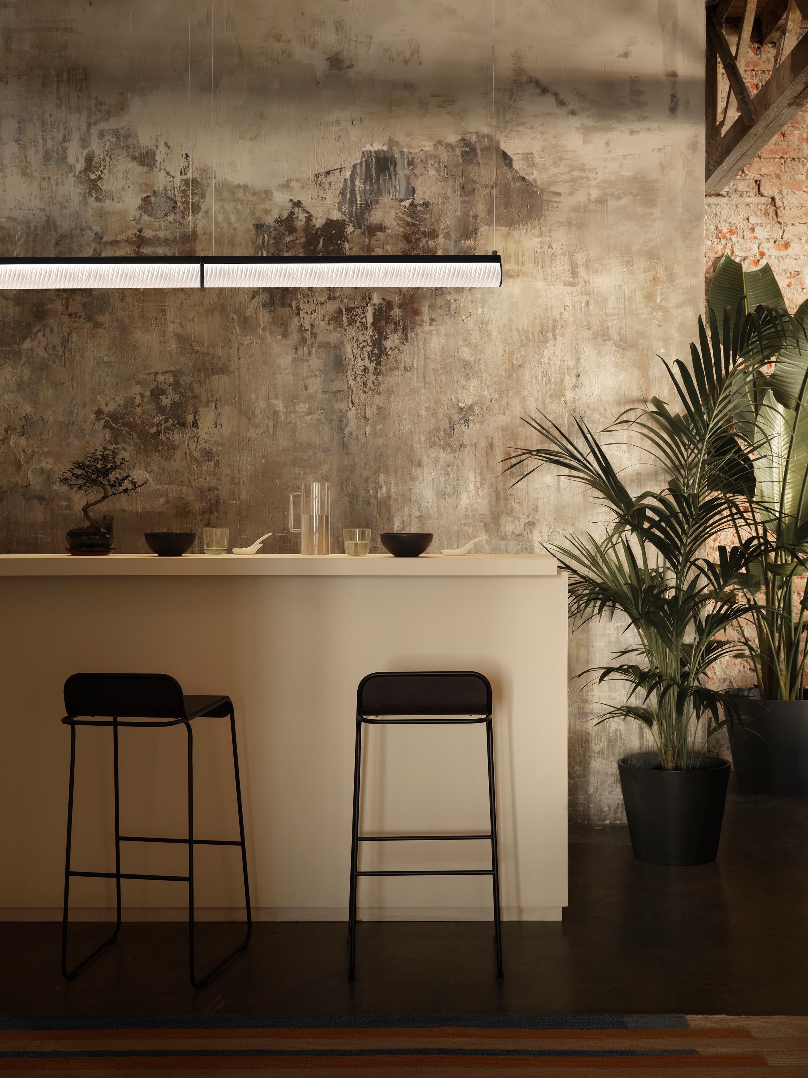 MODULA SUSPENSION DOUBLE Schwarzes Plissé - Design: Elisa Gargan Giovannoni (Moderne) im Angebot