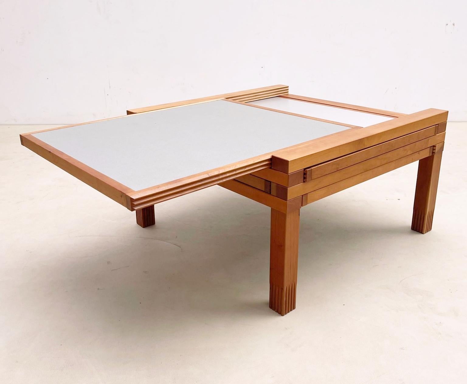 Modulable Wooden Coffee Table Model 