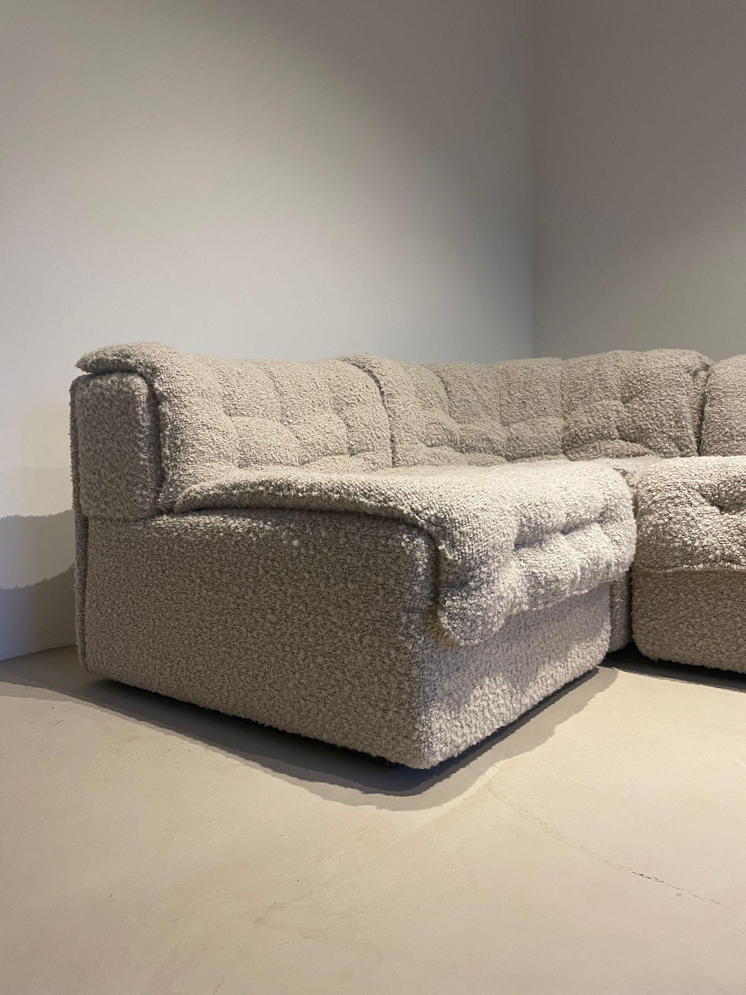 Modulair Vintage Bouclé Patchwork sofa by Desede, DS-11 For Sale 6