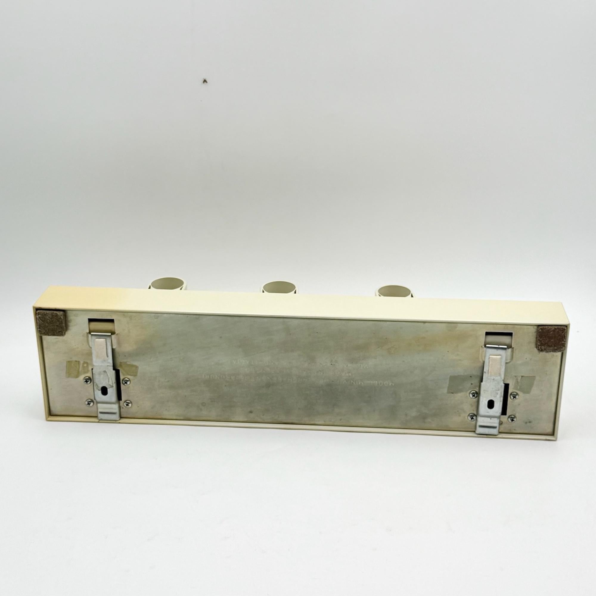 Appendiabiti modulare in plastica anni '70 di Benanti & Brunori per Velca Legnano in vendita 5