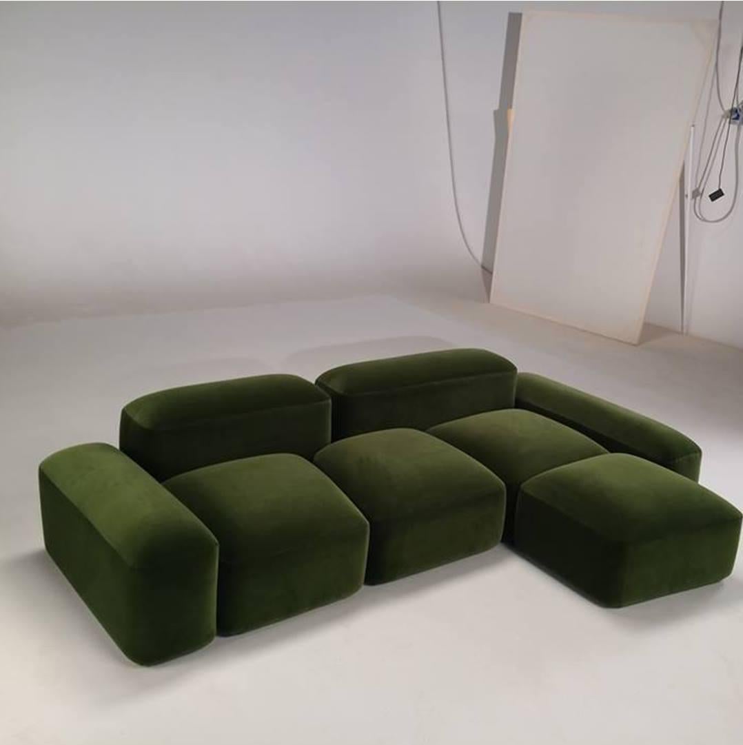 Modular and Customizable Sofa 'Lapis' E019, Blue Velvet Nobilis col.13 For Sale 1
