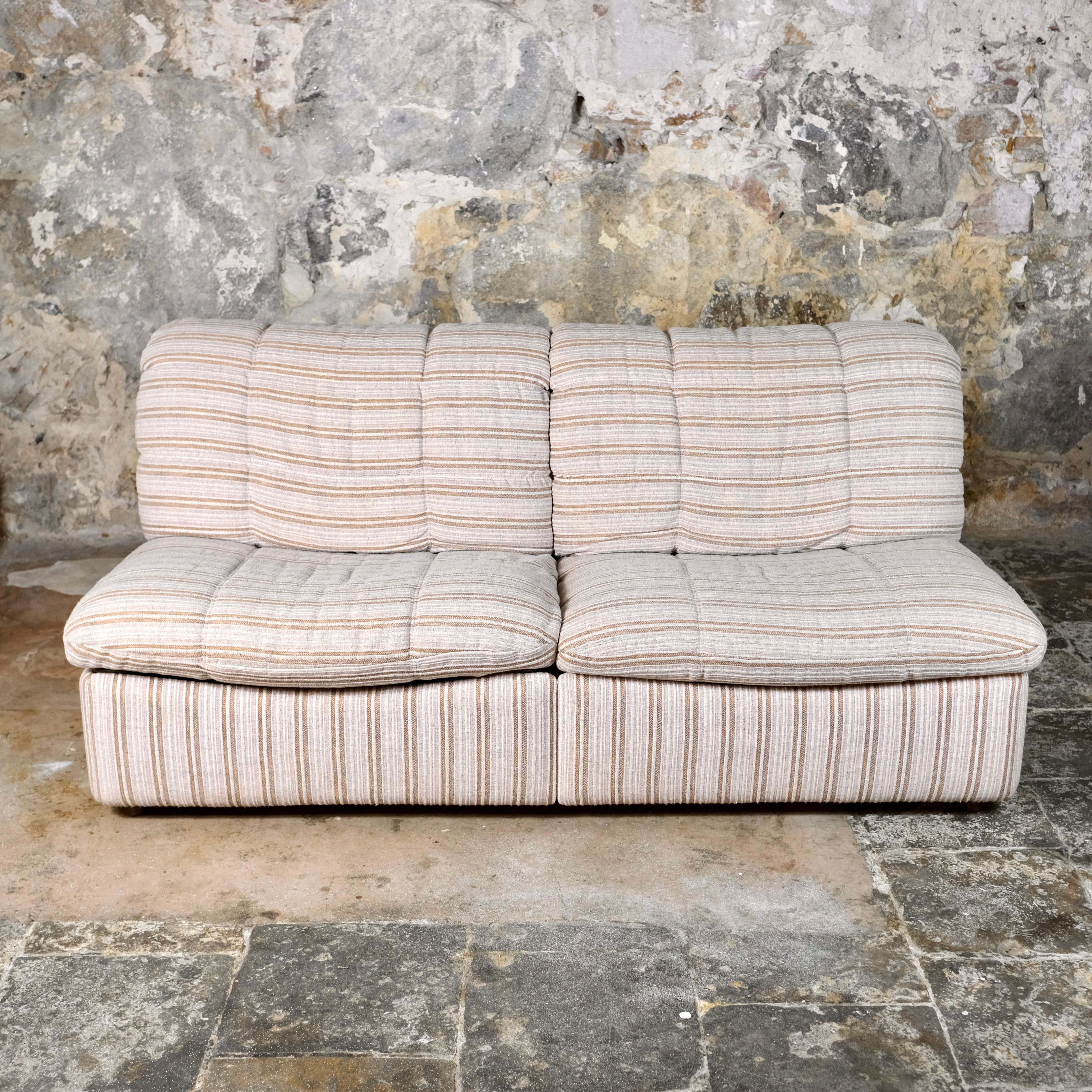 Late 20th Century Modular angle sofa set by Beka, France, 1970s