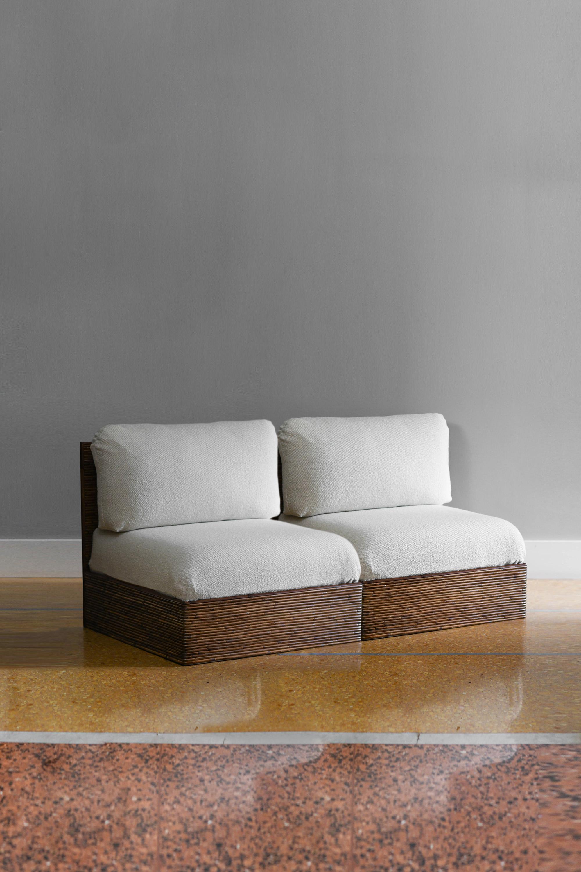 Modular bamboo sofa Molto Editions complete with cushions in Dedar fabric
Single module dimensions: 80 W x 80 H x 80 D cm
Materials: bamboo, Dedar fabric, wood.
Price is for single module
Production: Italian artisan production.