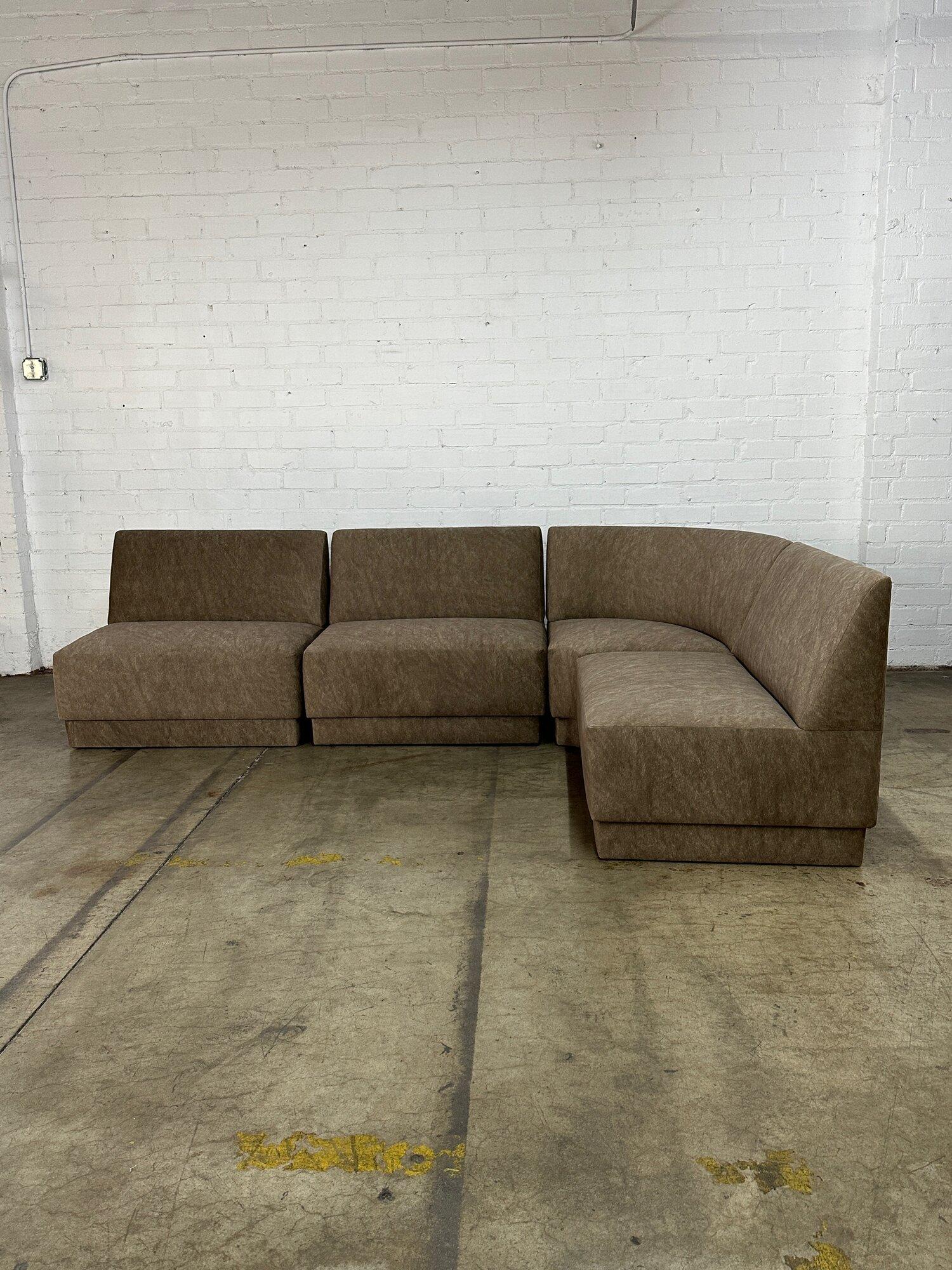 Late 20th Century Modular Banquette sofa For Sale
