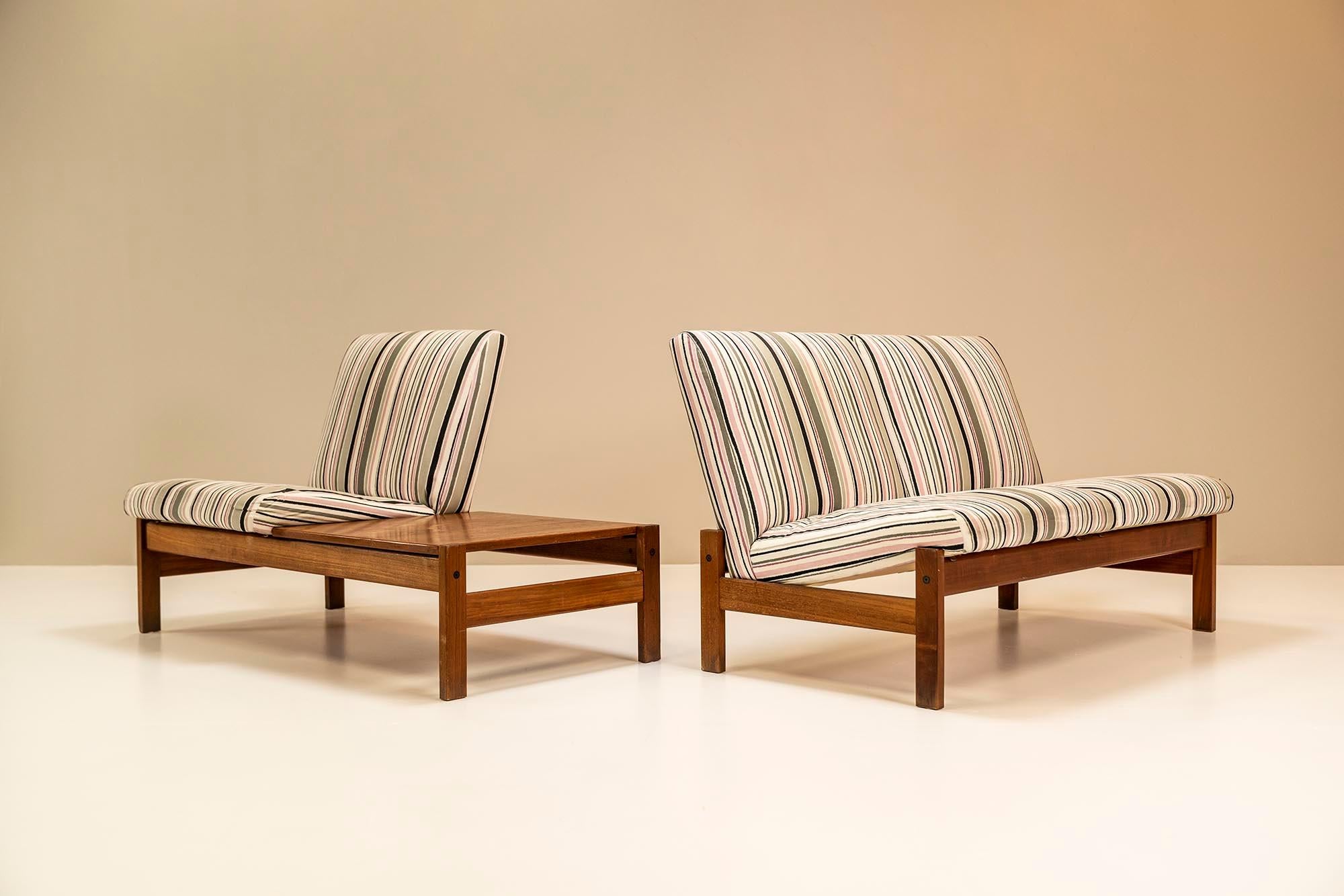 Italian Modular Bench Set in Teak and Original Upholstery, Italy, 1960s For Sale