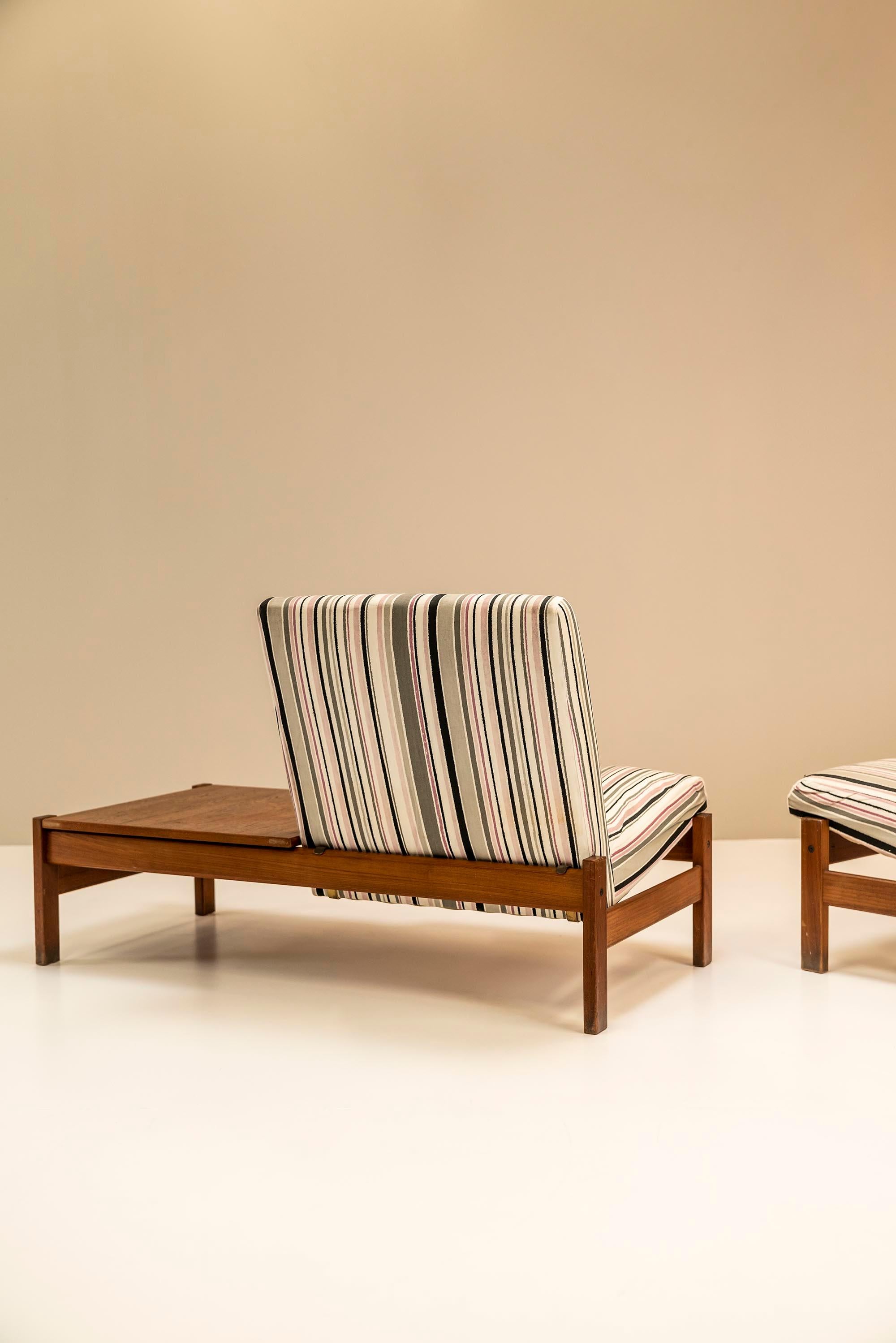 Mid-20th Century Modular Bench Set in Teak and Original Upholstery, Italy, 1960s For Sale